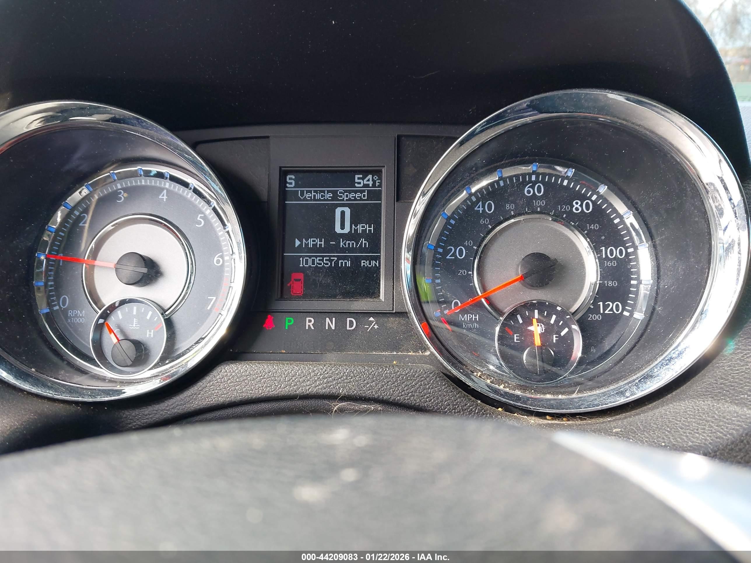CHRYSLER TOWN image 7