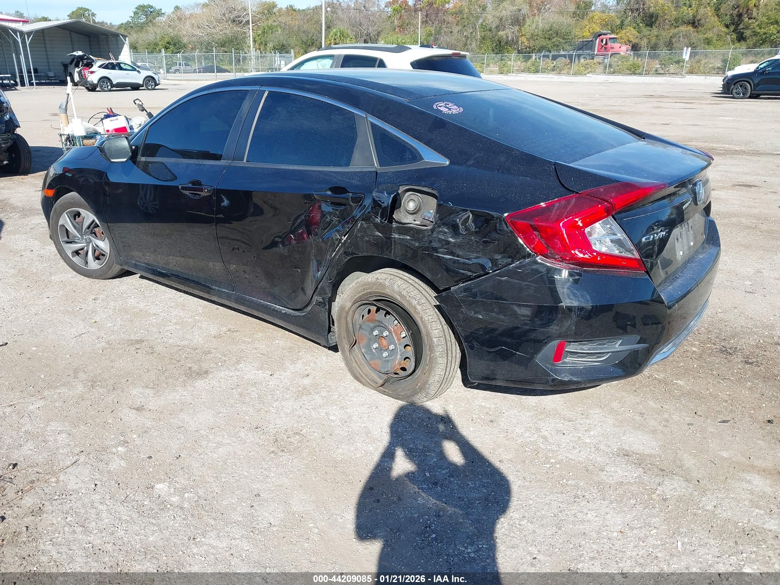 HONDA CIVIC image 3