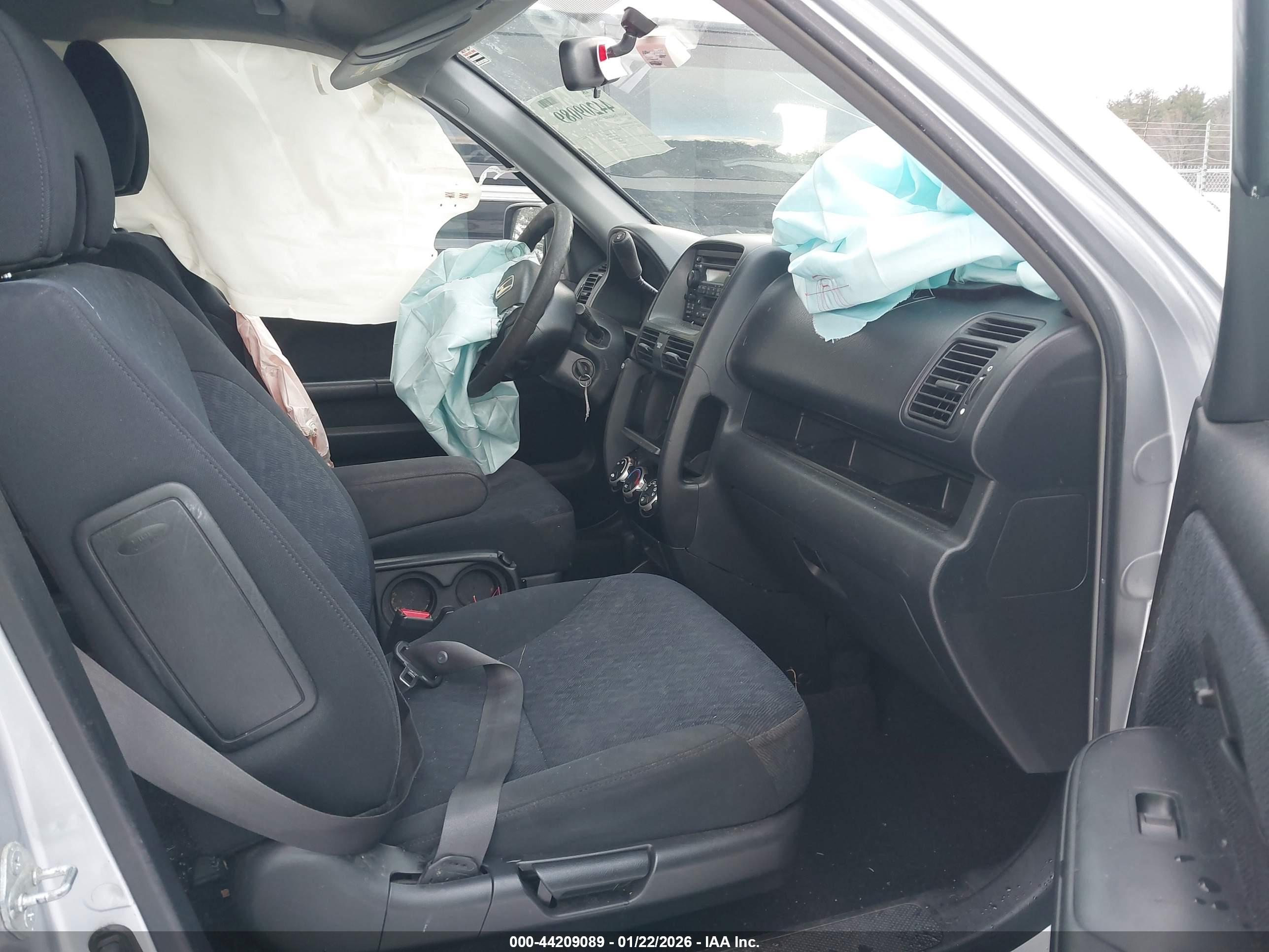 HONDA CR-V image 5