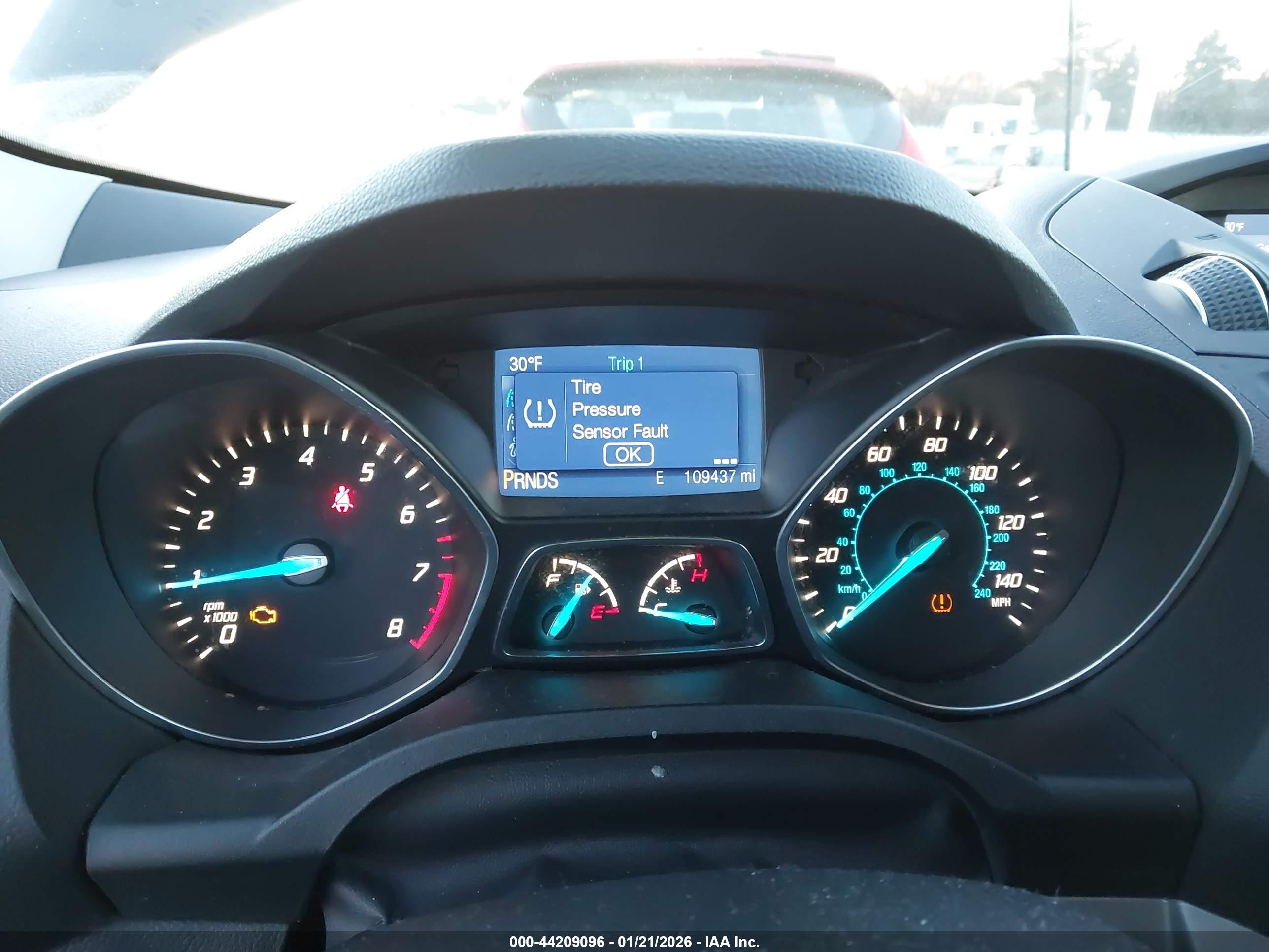 FORD ESCAPE image 7