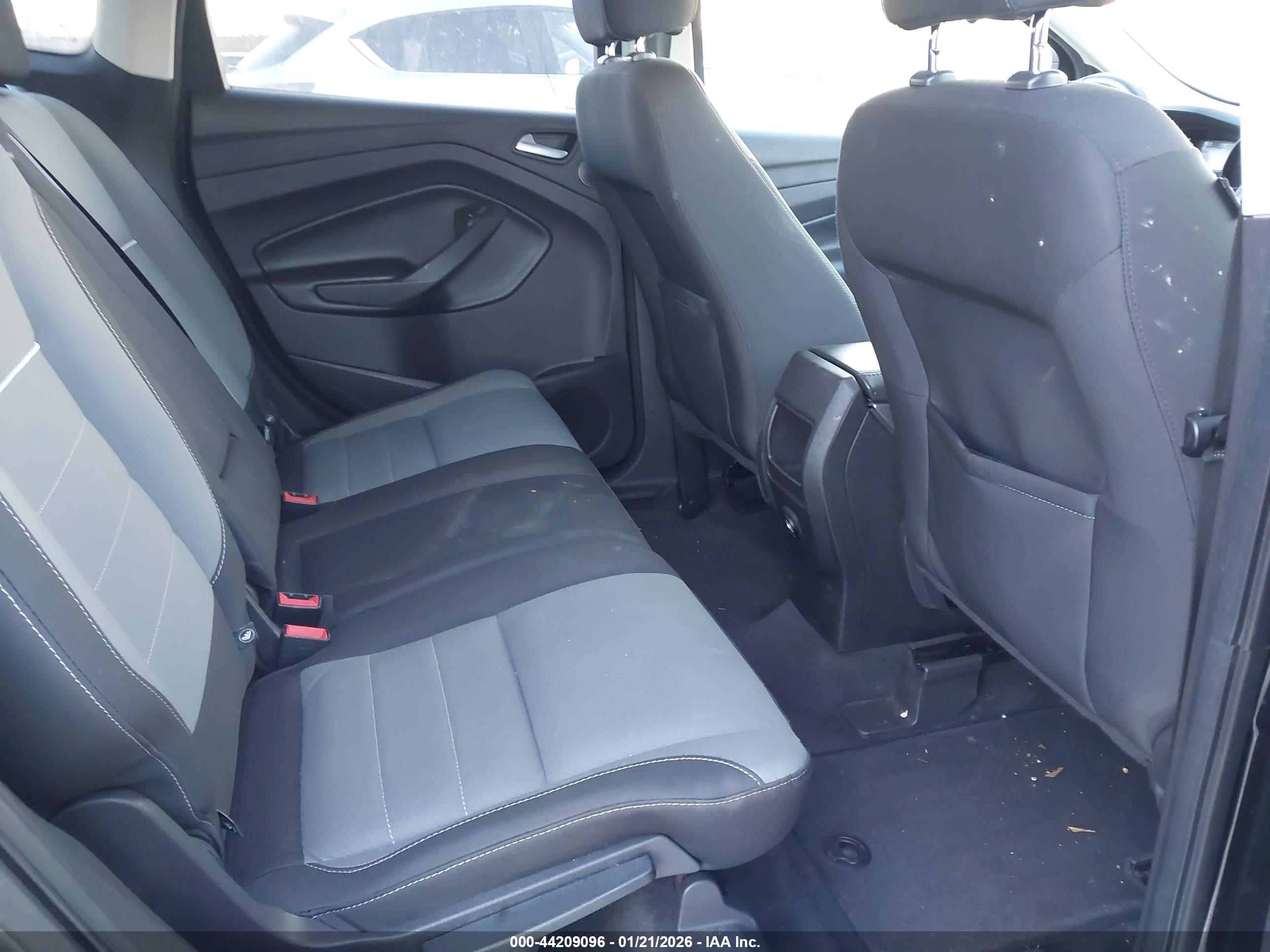 FORD ESCAPE image 8