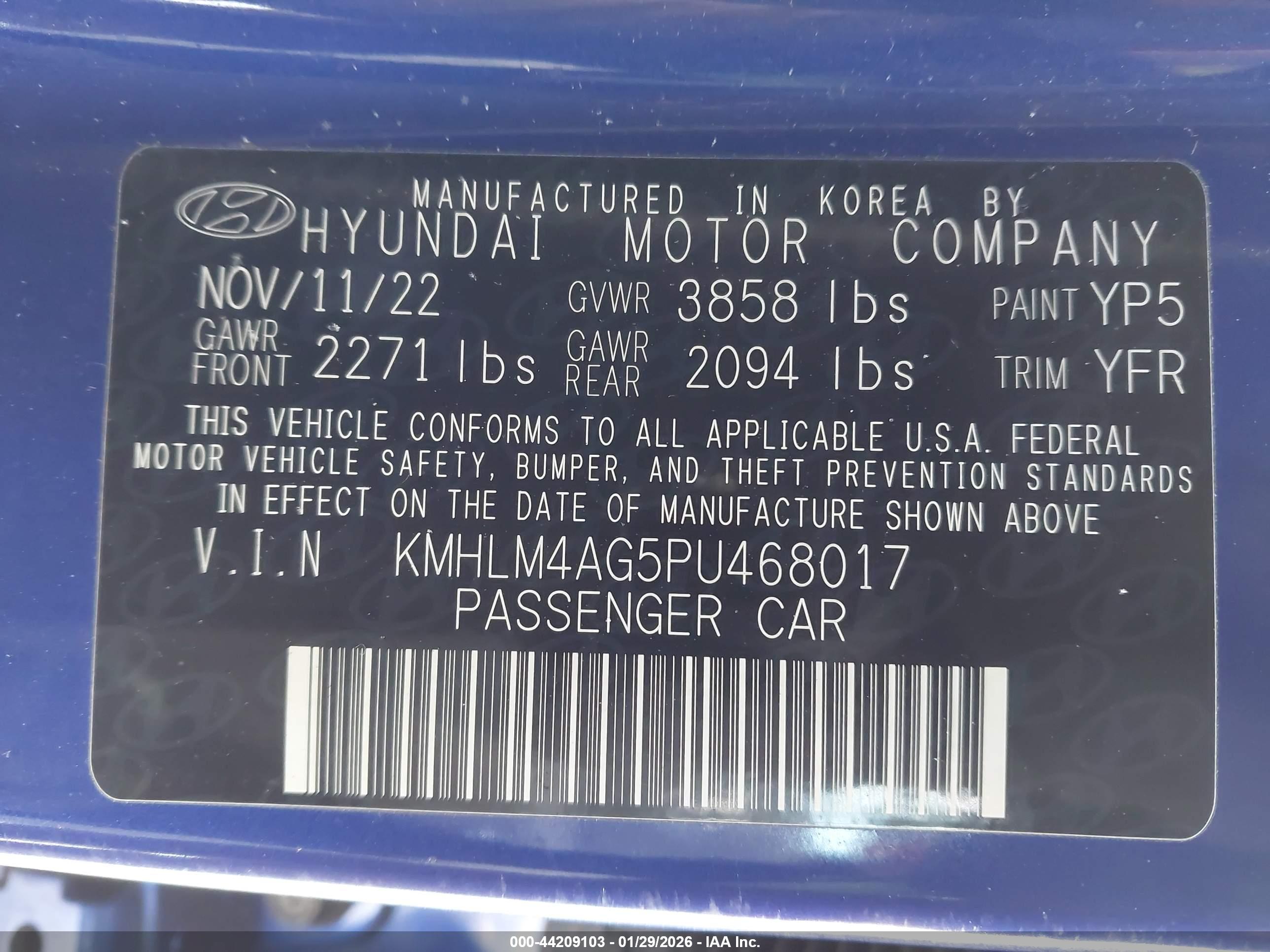 HYUNDAI ELANTRA image 9