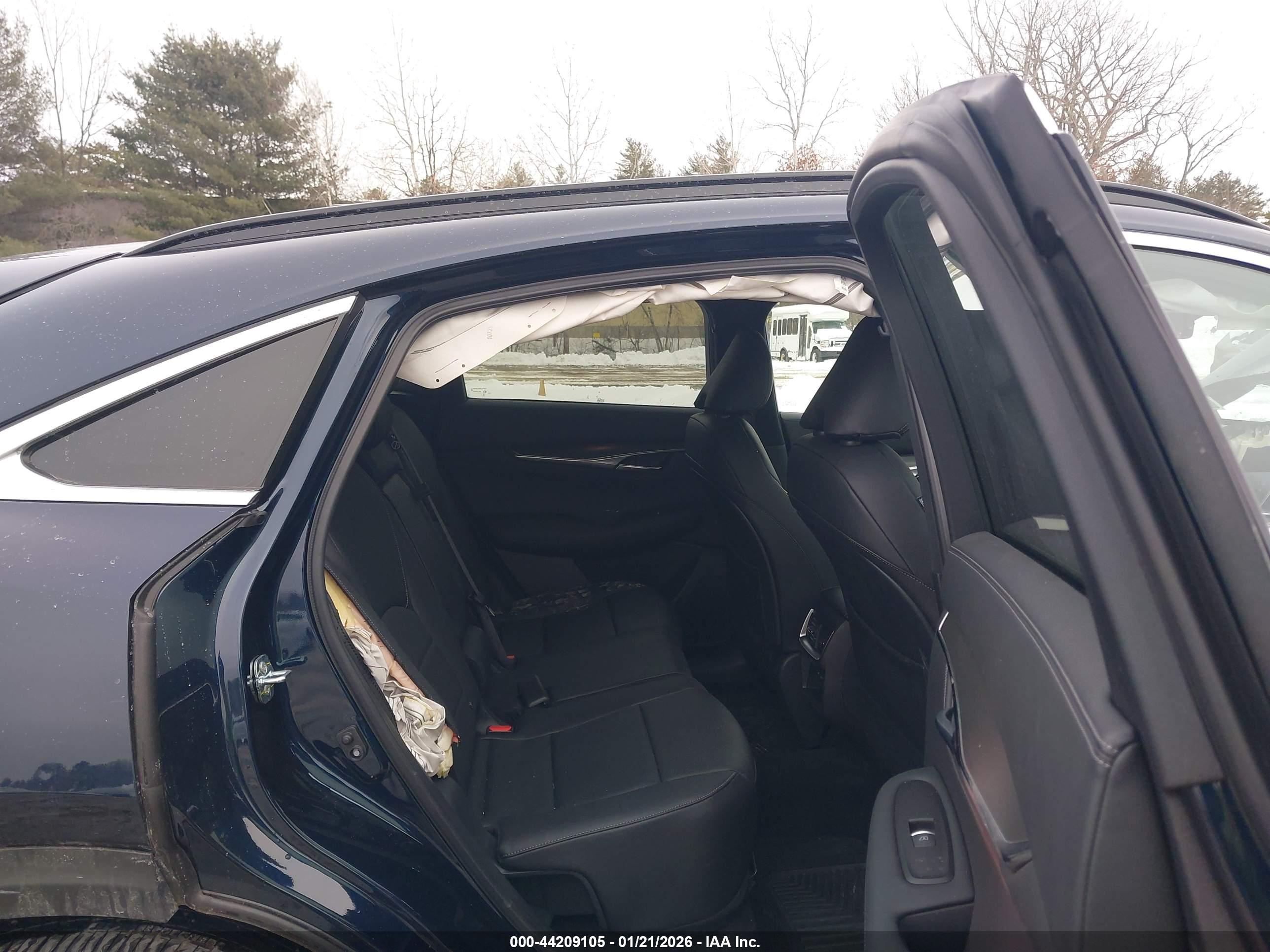 INFINITI QX55 image 8