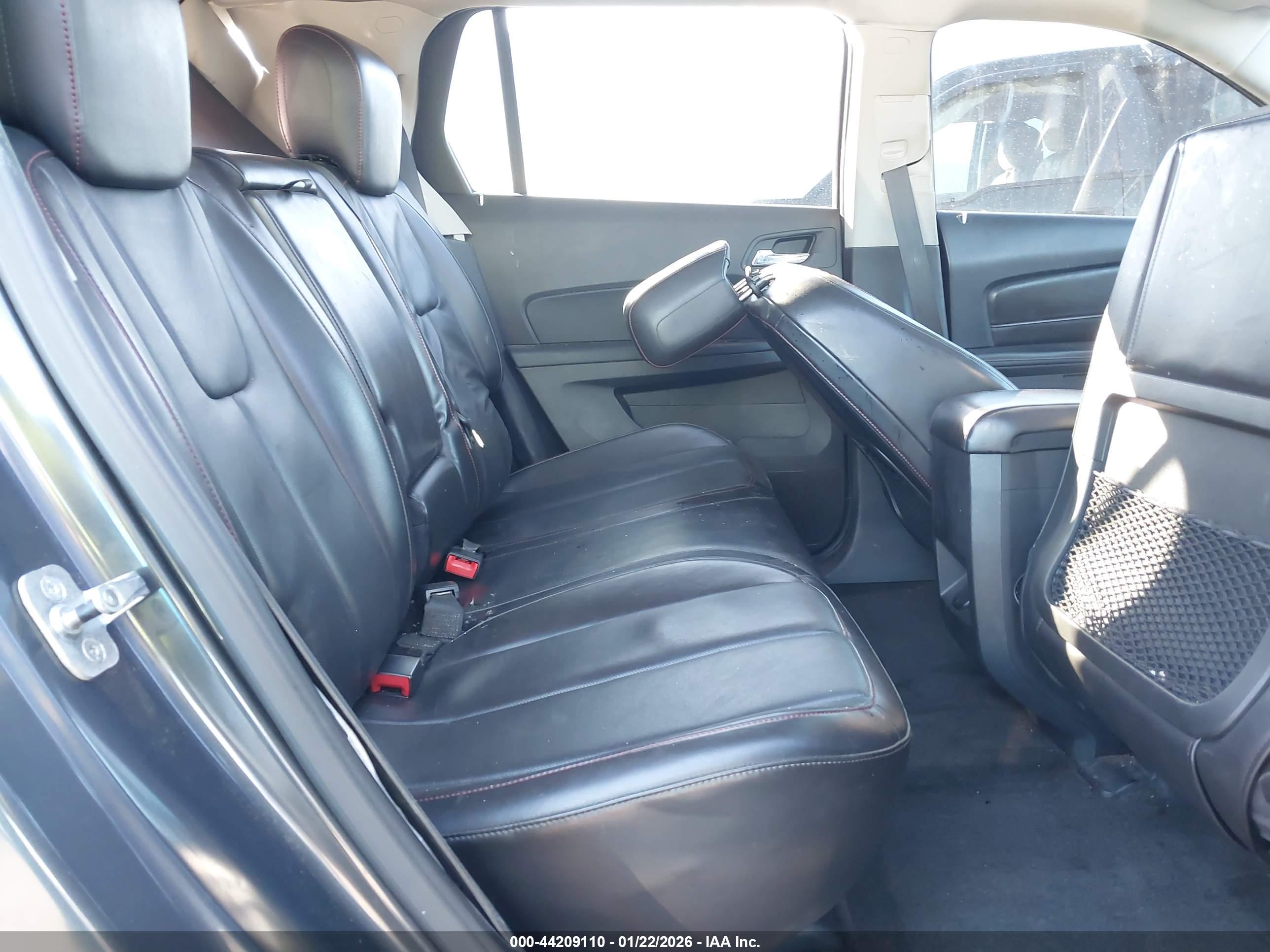 GMC TERRAIN image 8