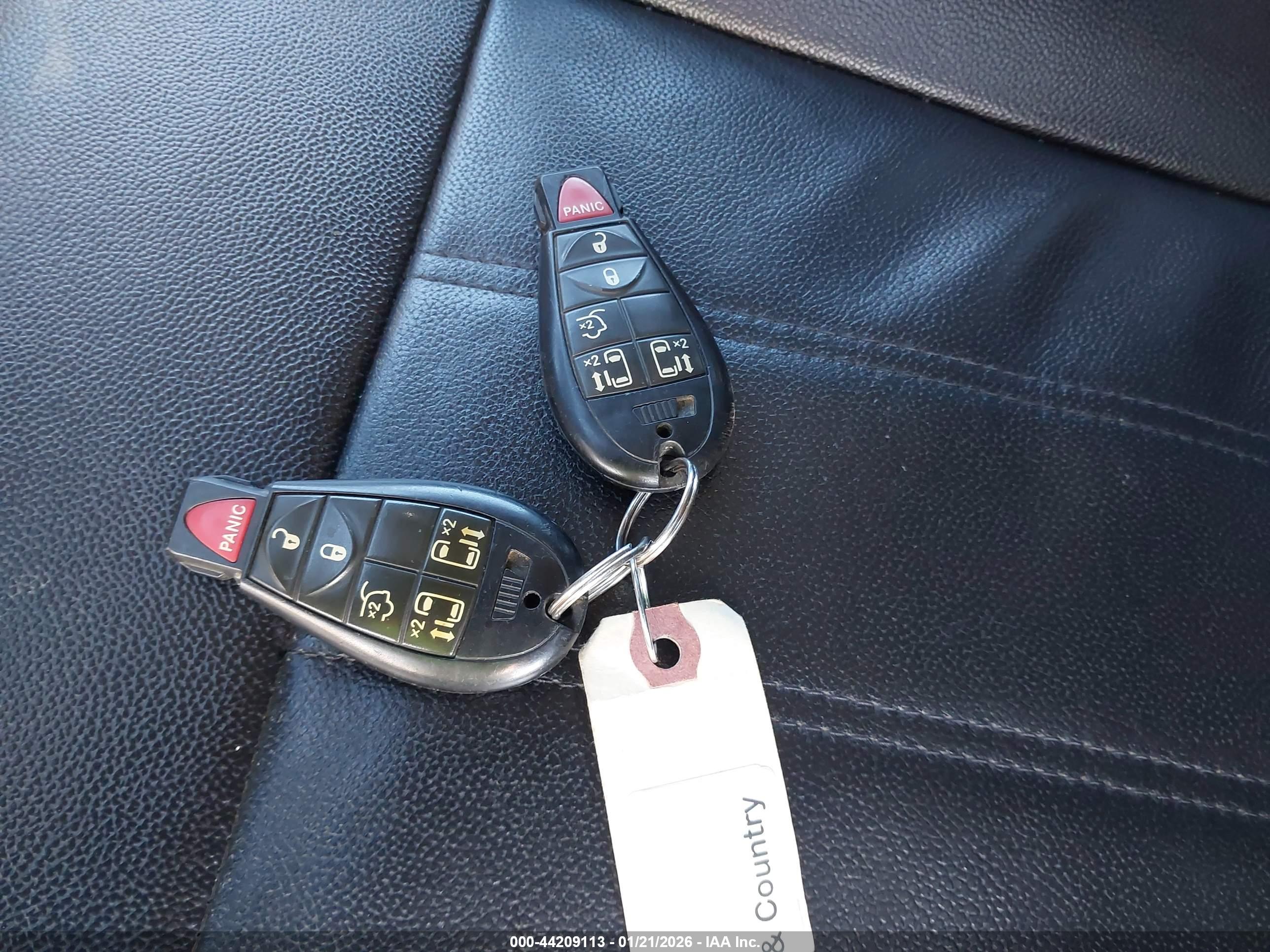 CHRYSLER TOWN image 11