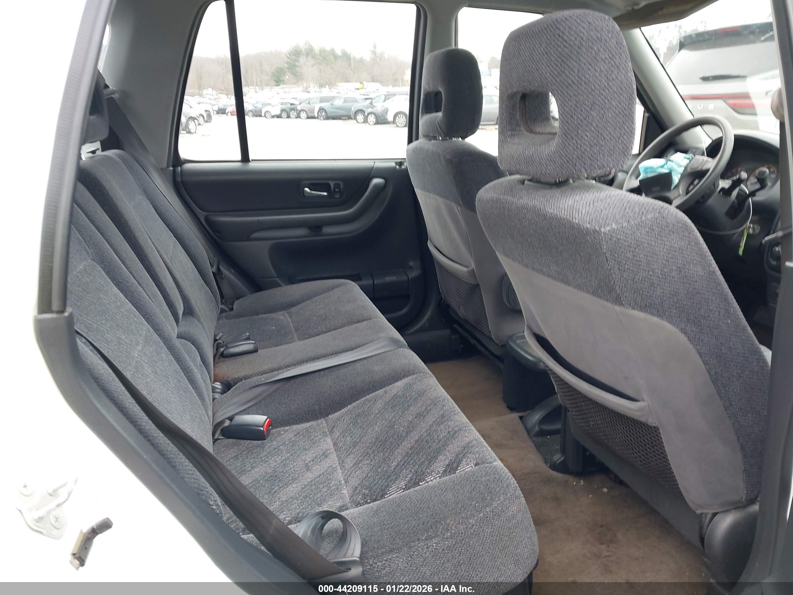 HONDA CR-V image 8