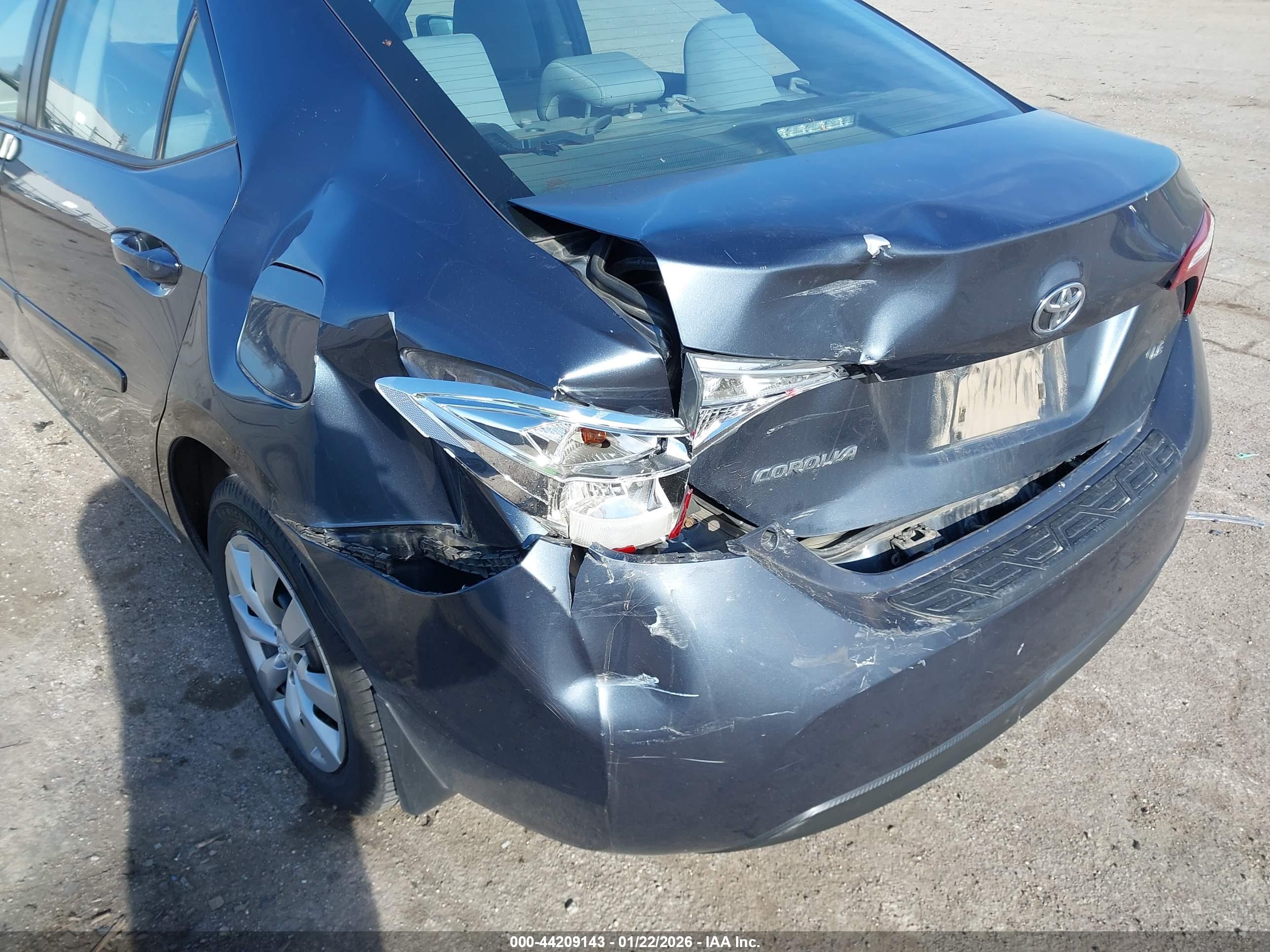 TOYOTA COROLLA image 6