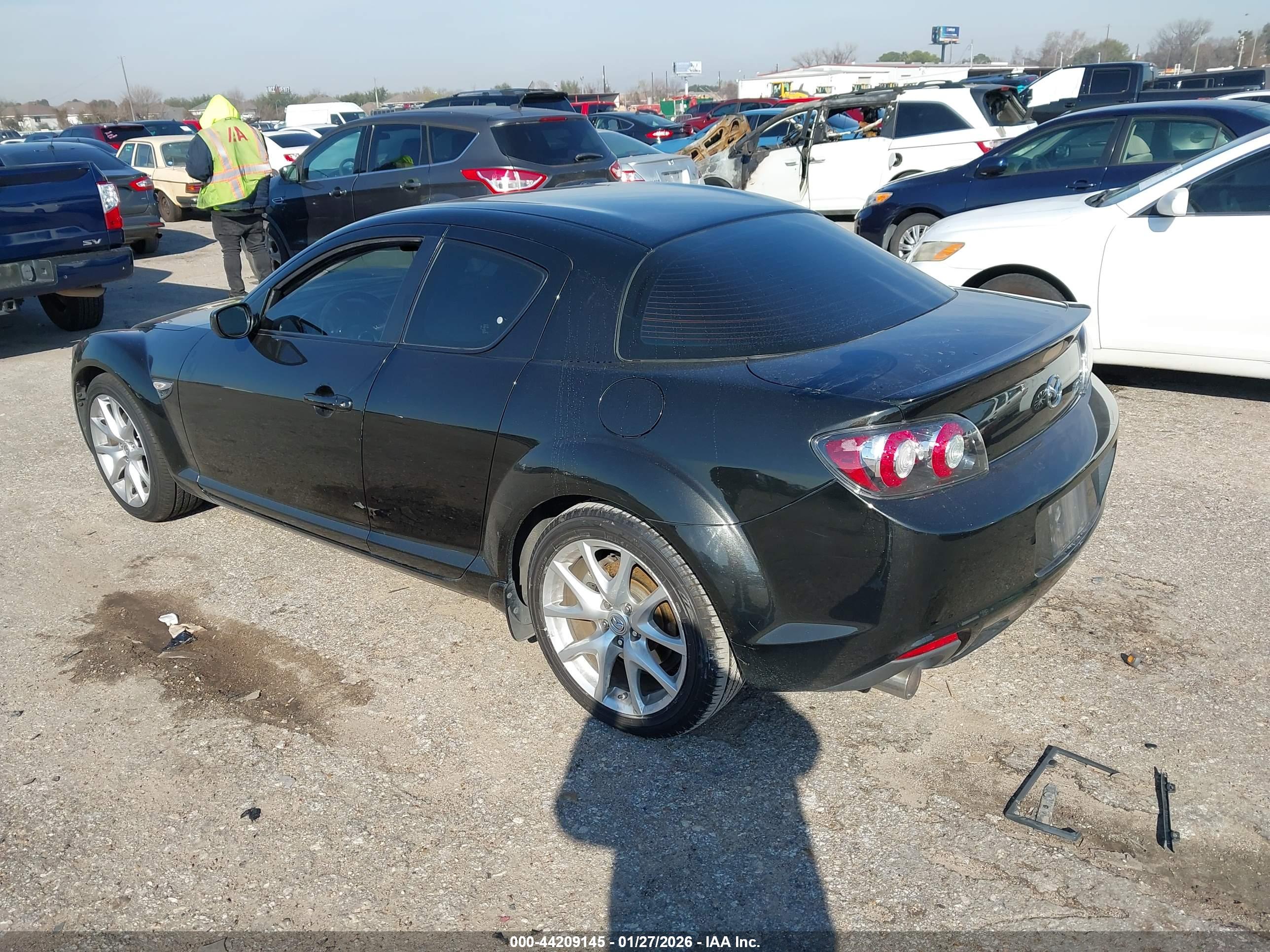 MAZDA RX-8 image 3