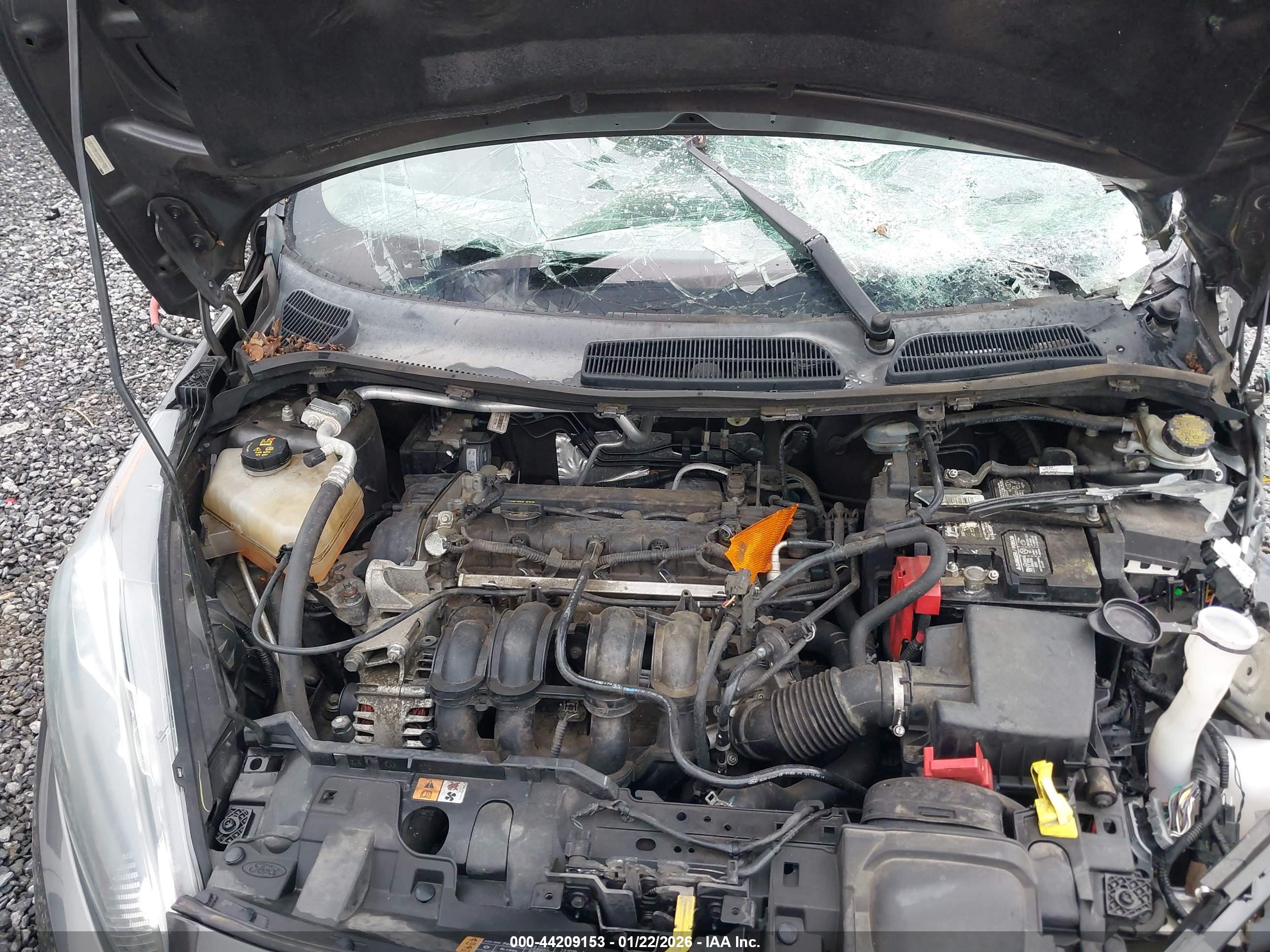 FORD FIESTA image 10