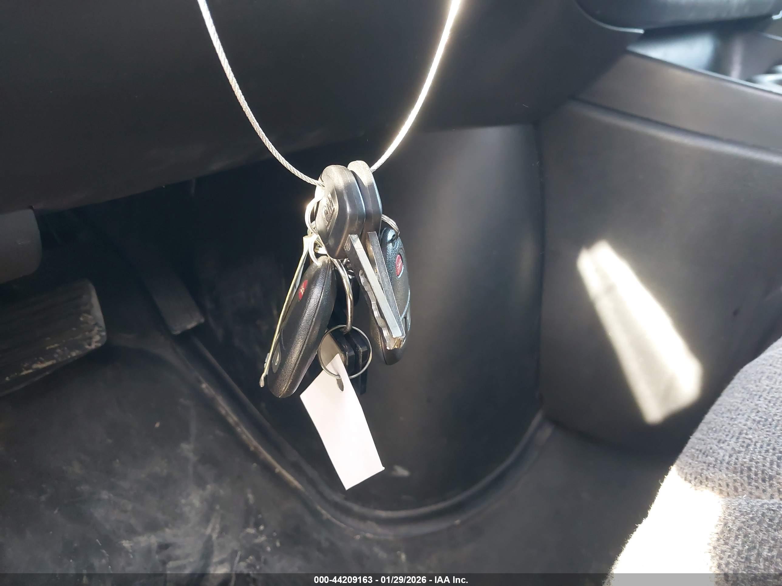 CHEVROLET EXPRESS image 11