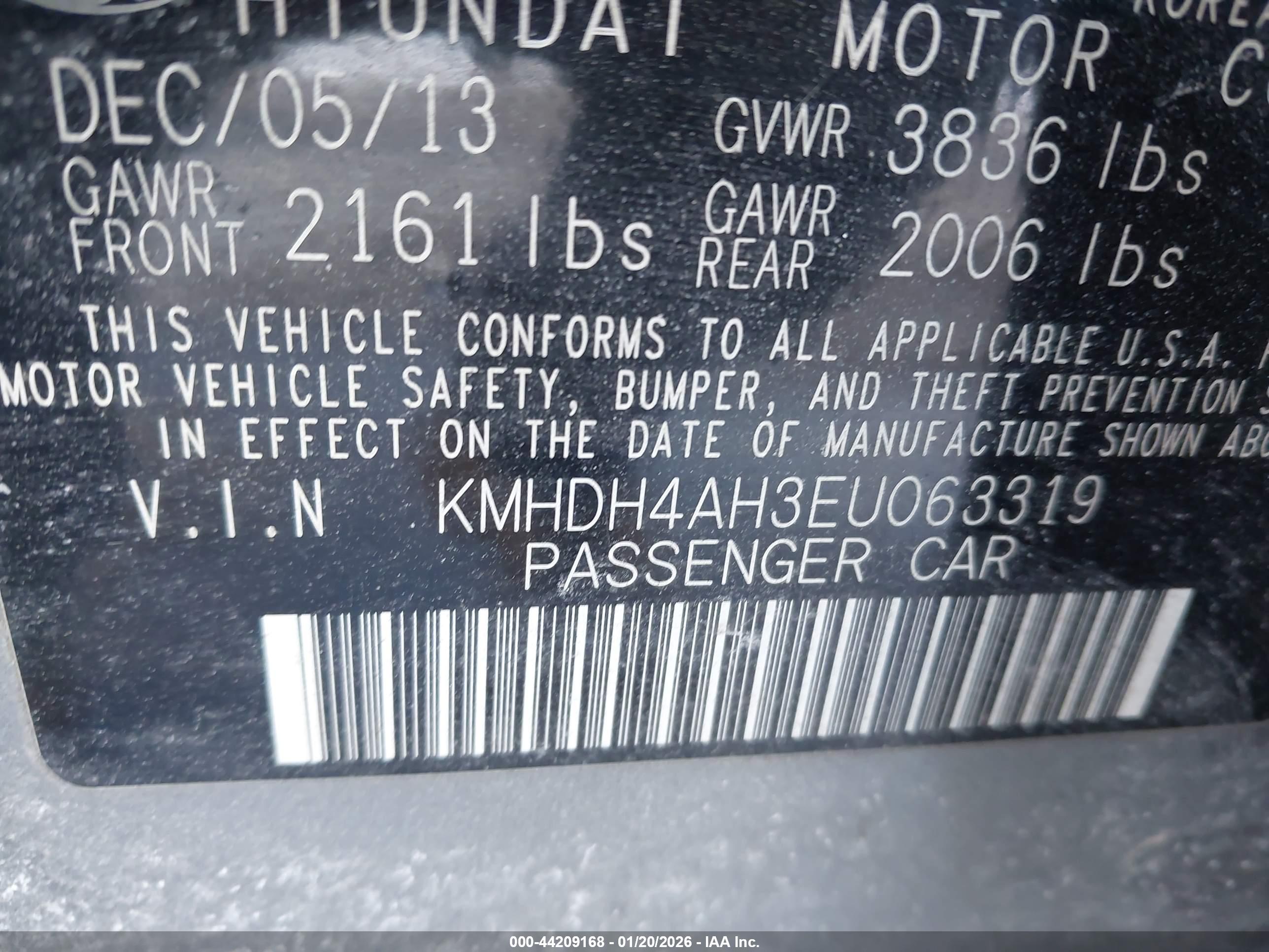 HYUNDAI ELANTRA image 9