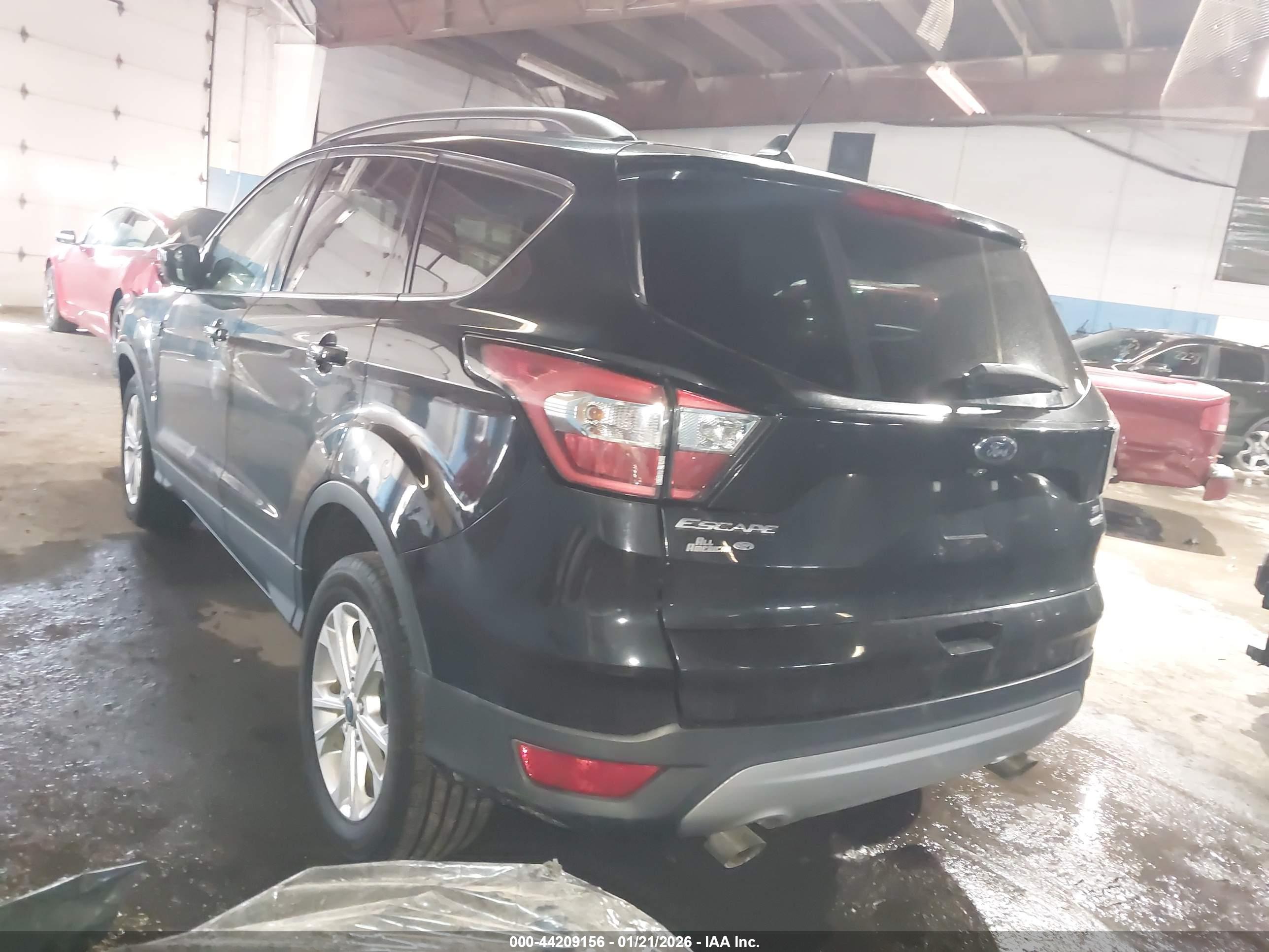FORD ESCAPE image 3