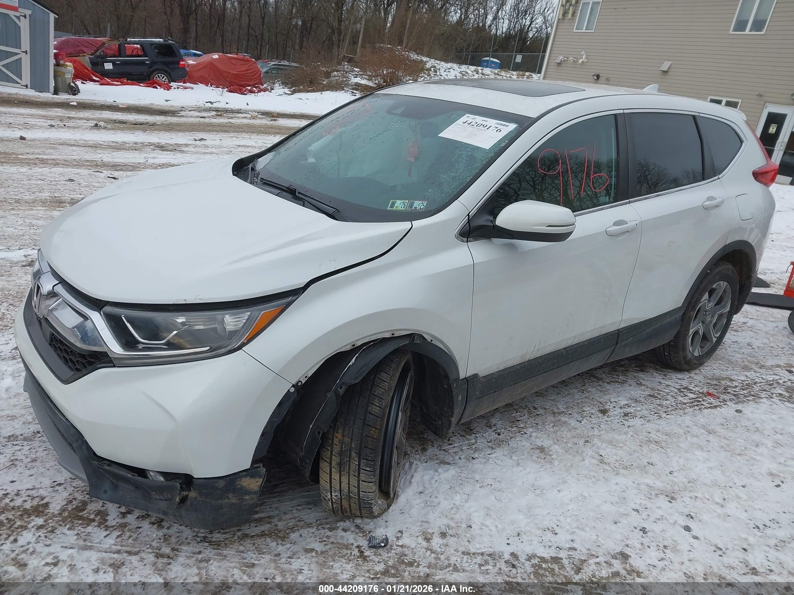 HONDA CR-V image 2