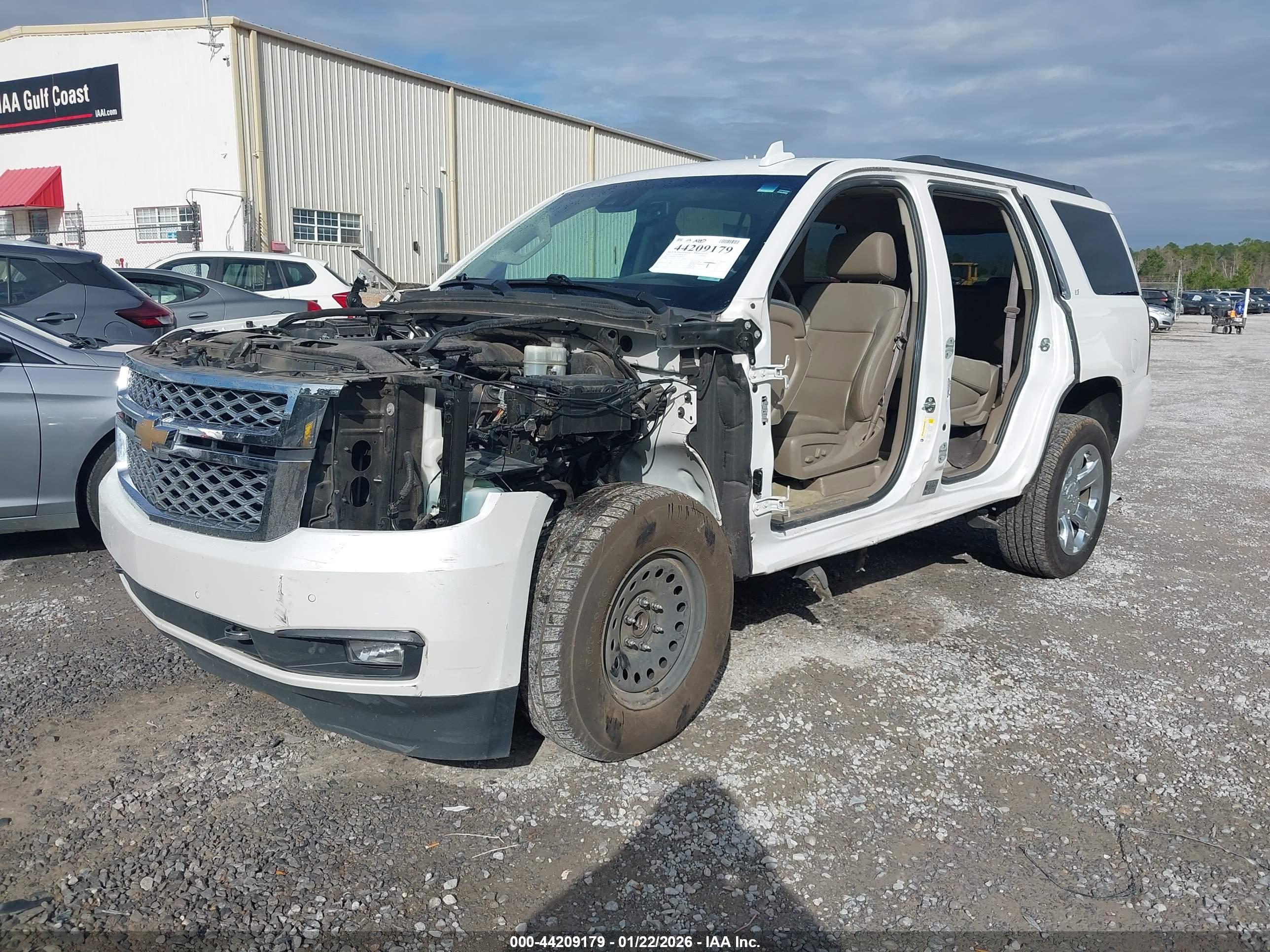 CHEVROLET TAHOE image 2
