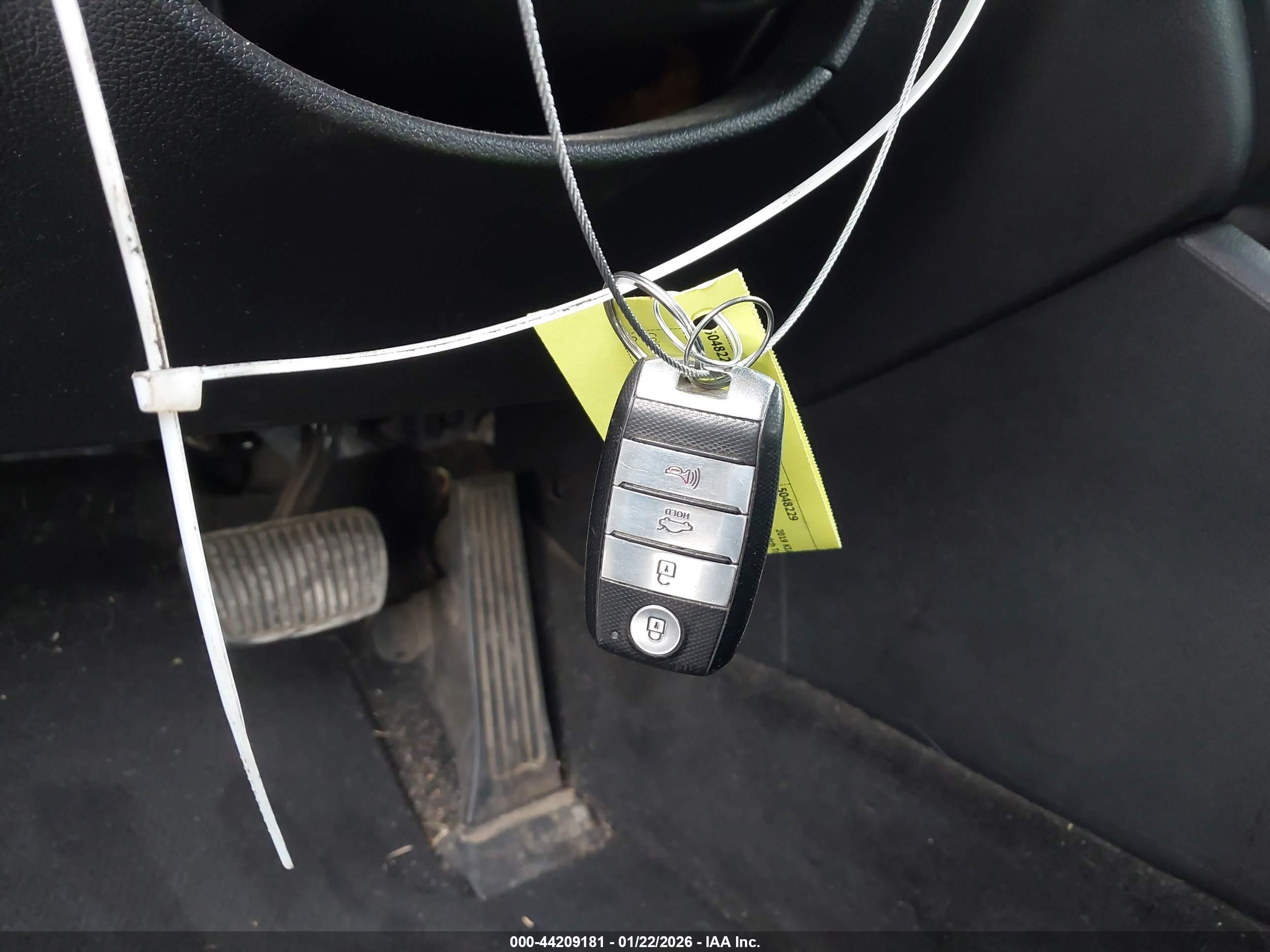 KIA OPTIMA image 11