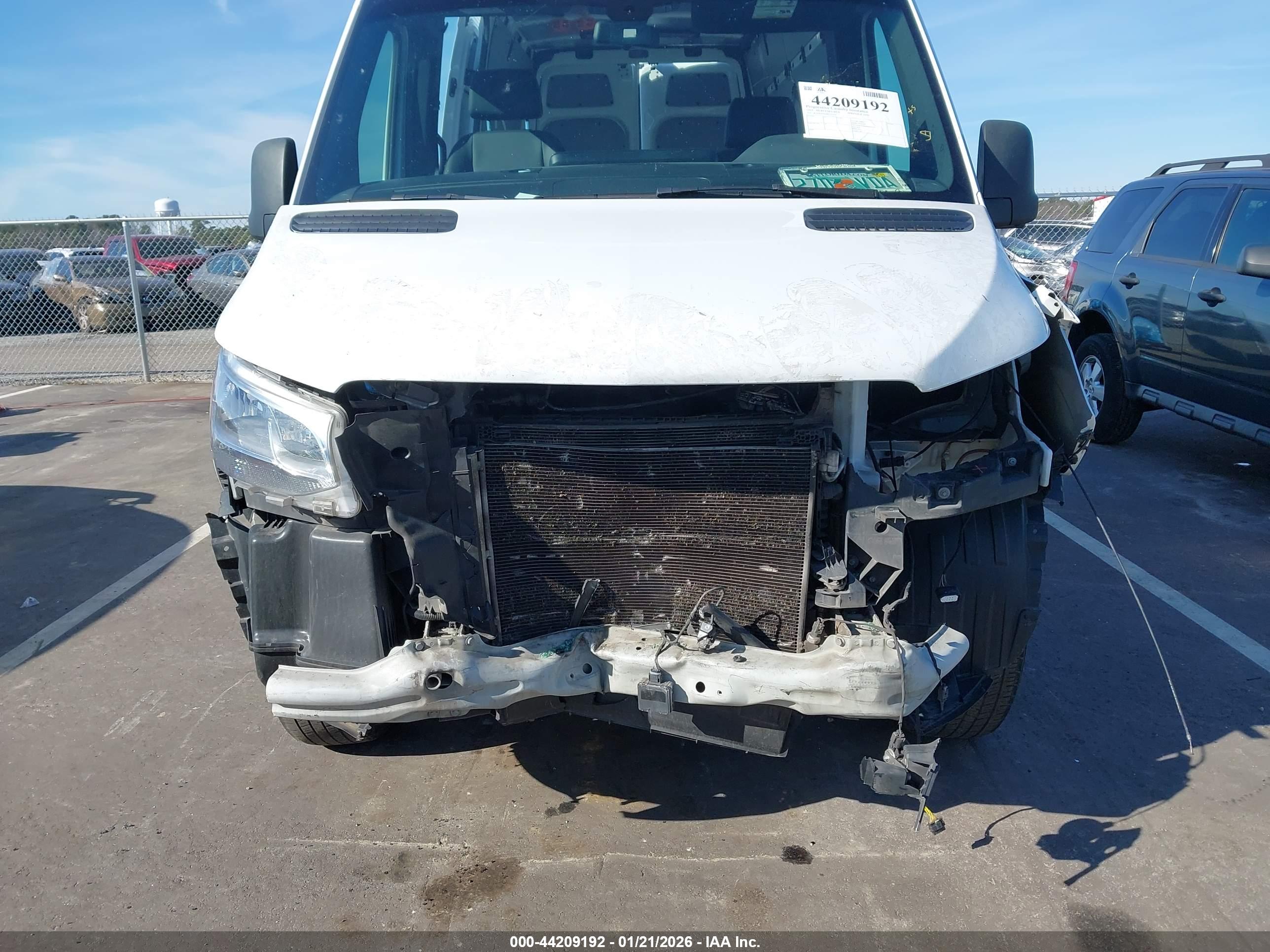 MERCEDES-BENZ SPRINTER image 6