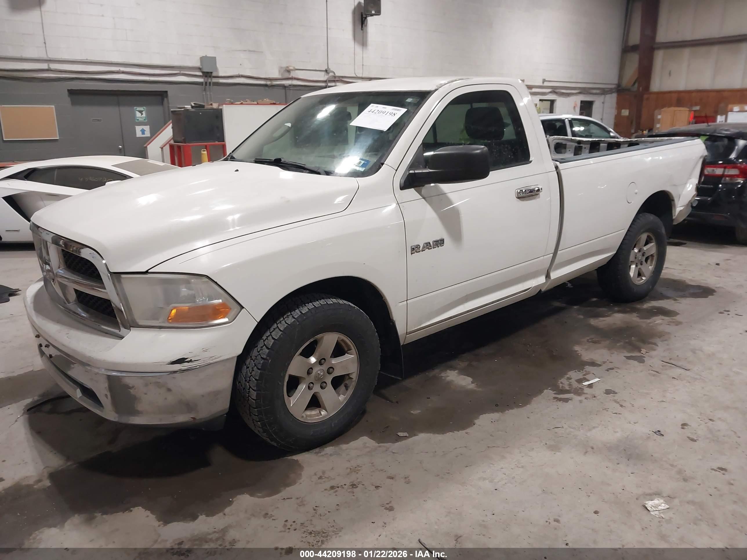 DODGE RAM image 2
