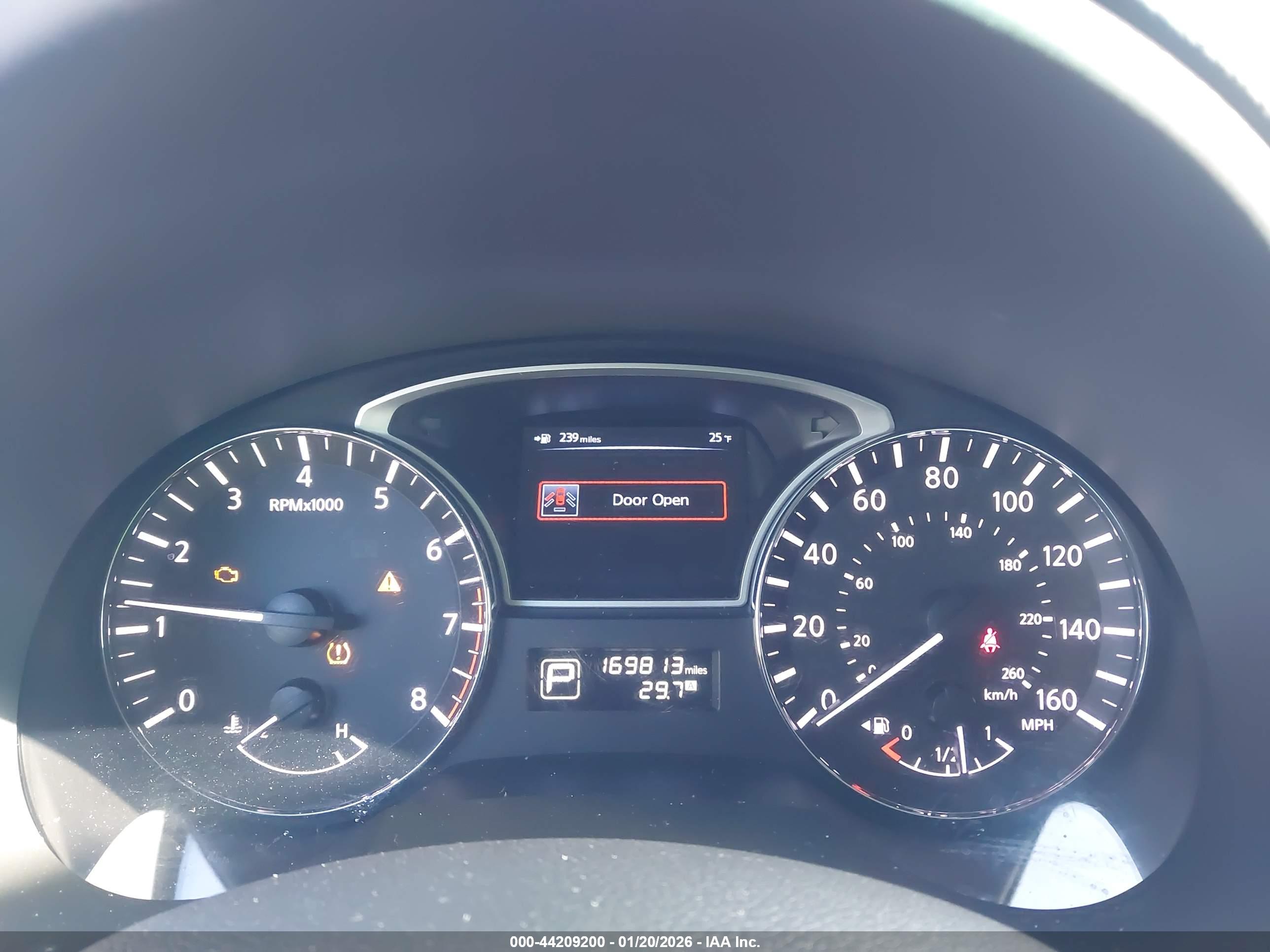NISSAN ALTIMA image 7
