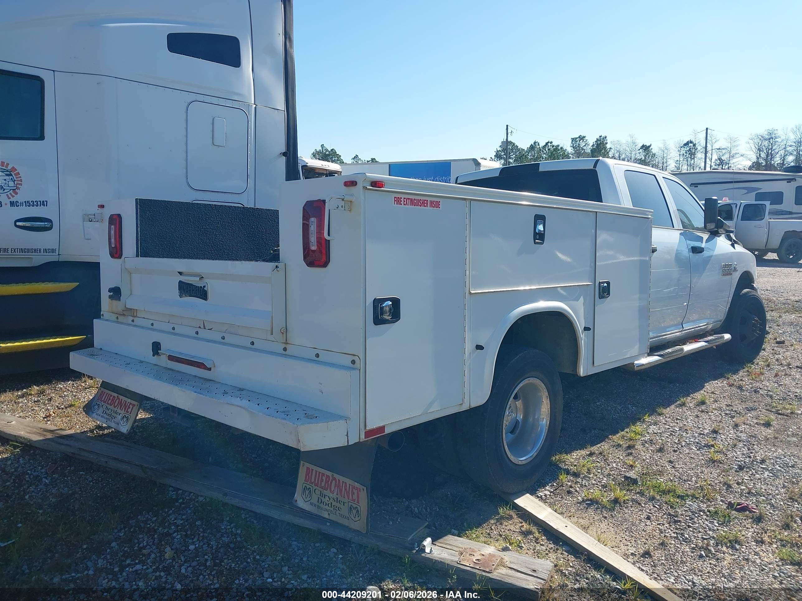 RAM 3500 image 4