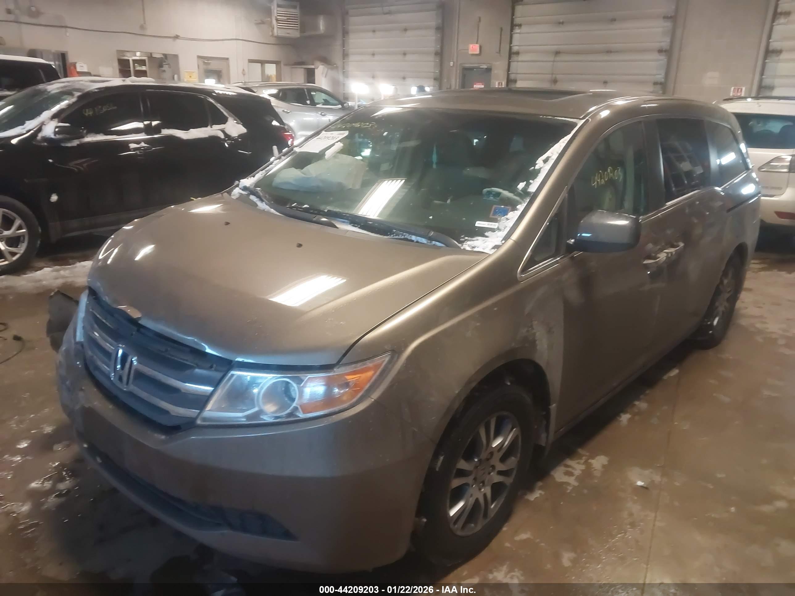 HONDA ODYSSEY image 2