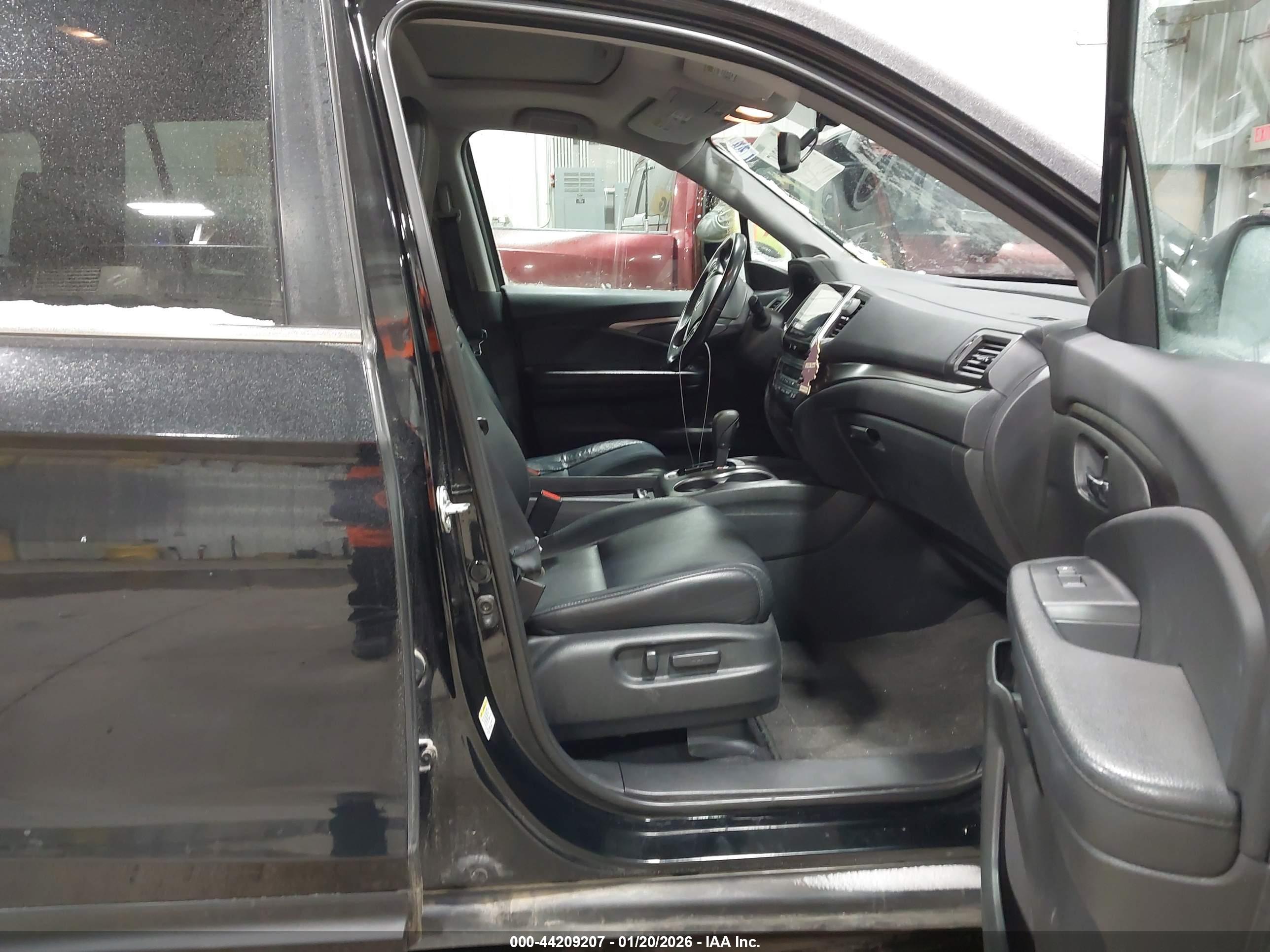 HONDA PILOT image 5