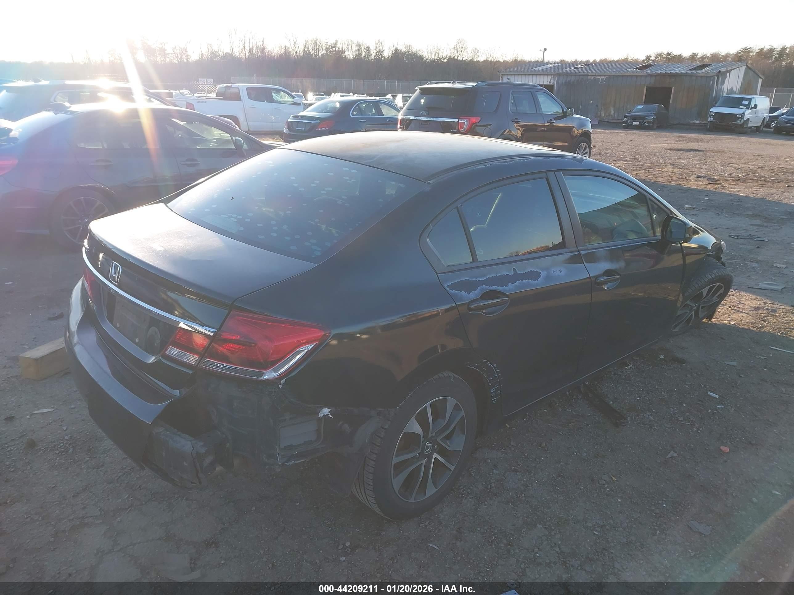 HONDA CIVIC image 4