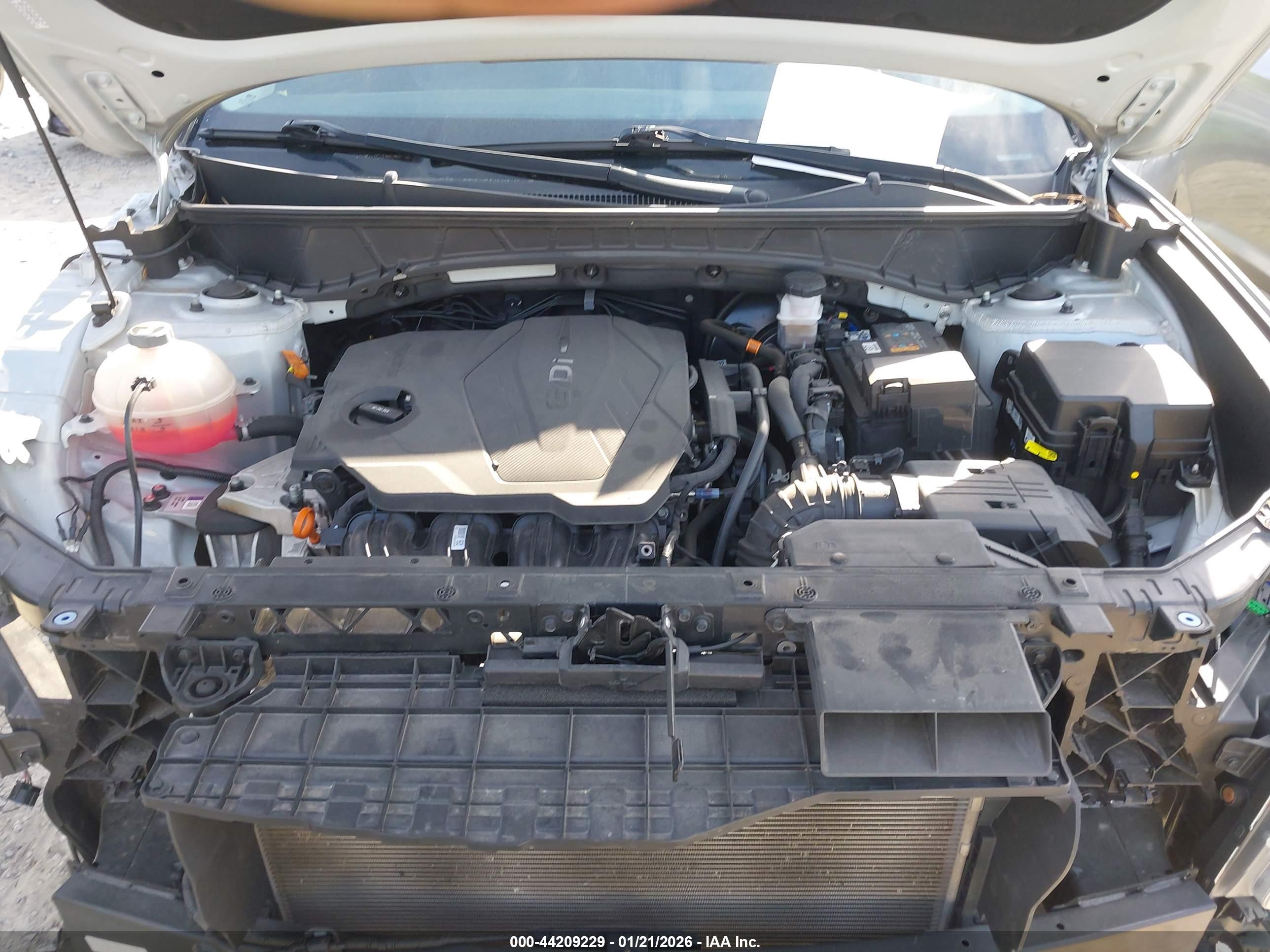 HYUNDAI TUCSON image 10