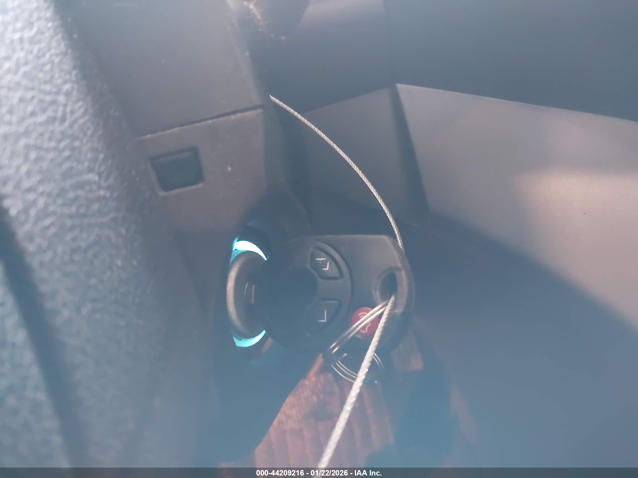 FORD ESCAPE image 11