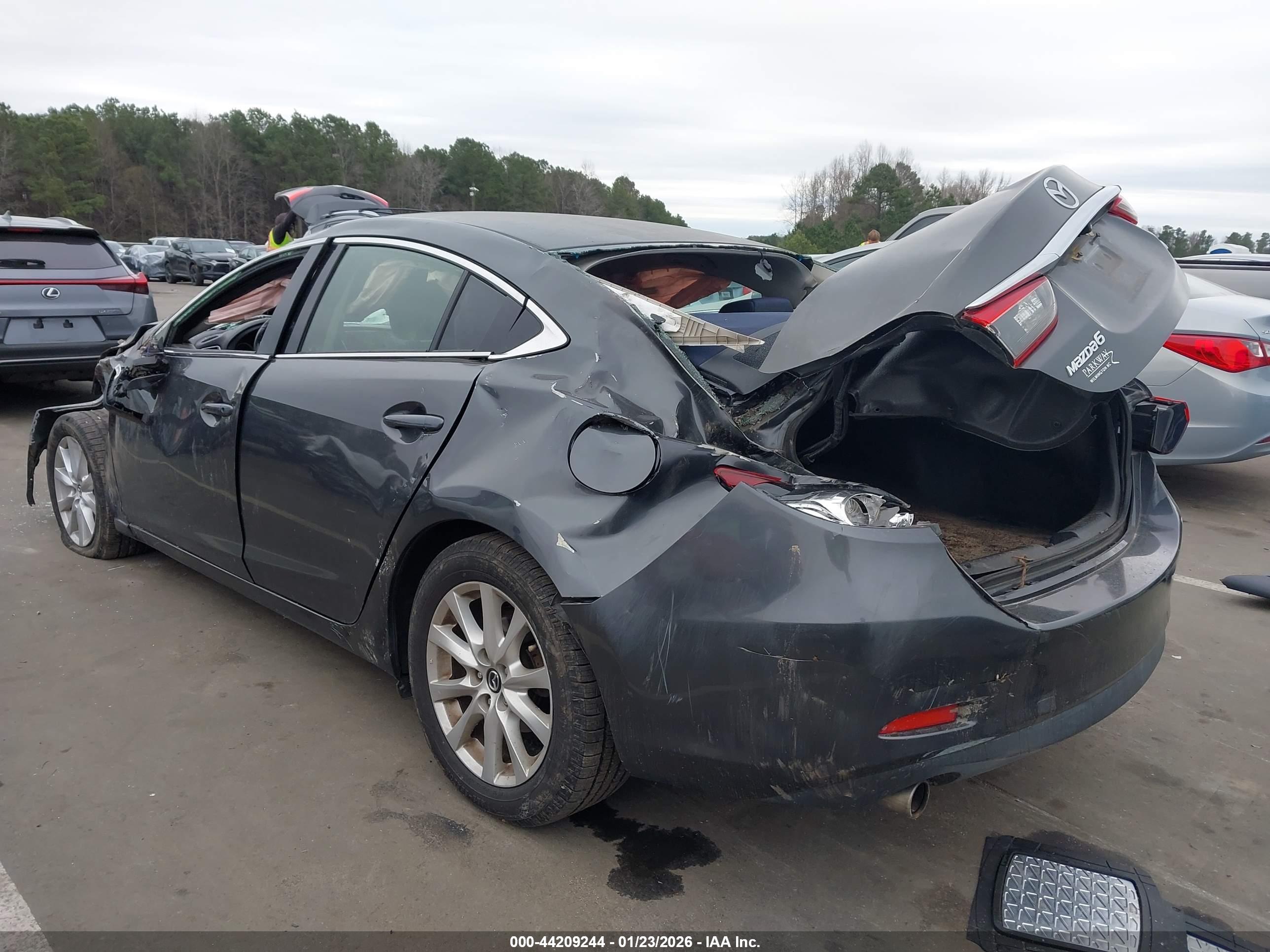 MAZDA MAZDA6 image 3