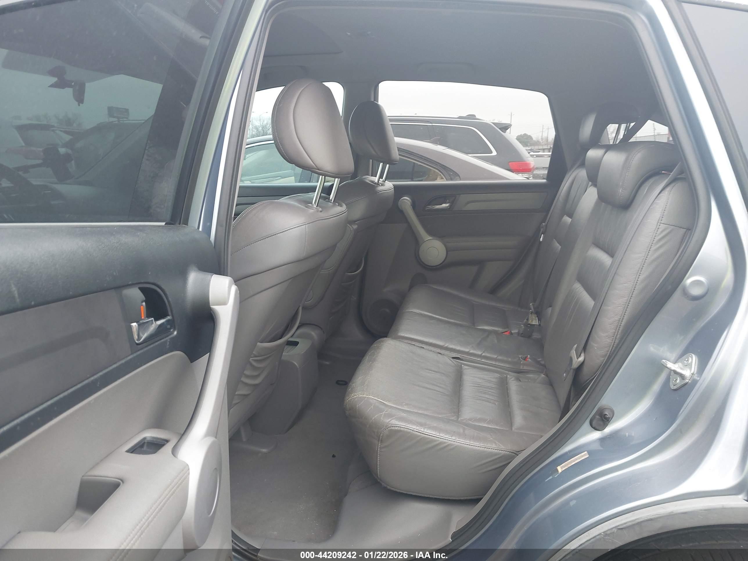 HONDA CR-V image 8
