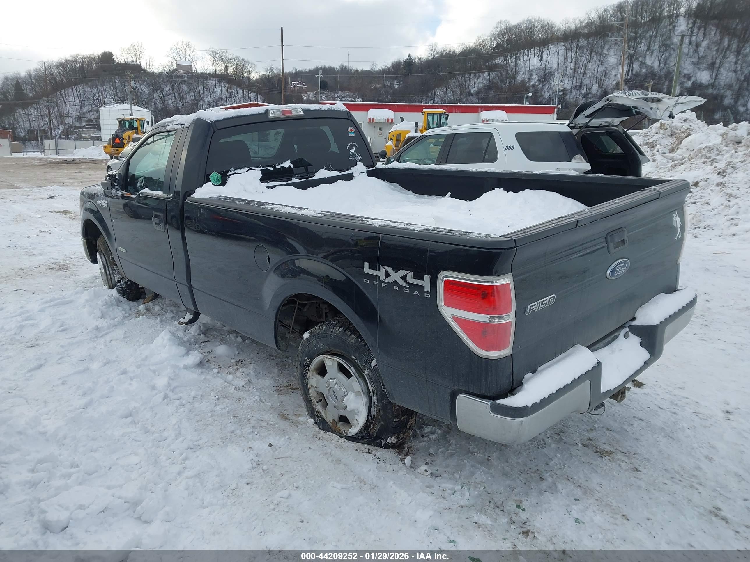 FORD F-150 image 3