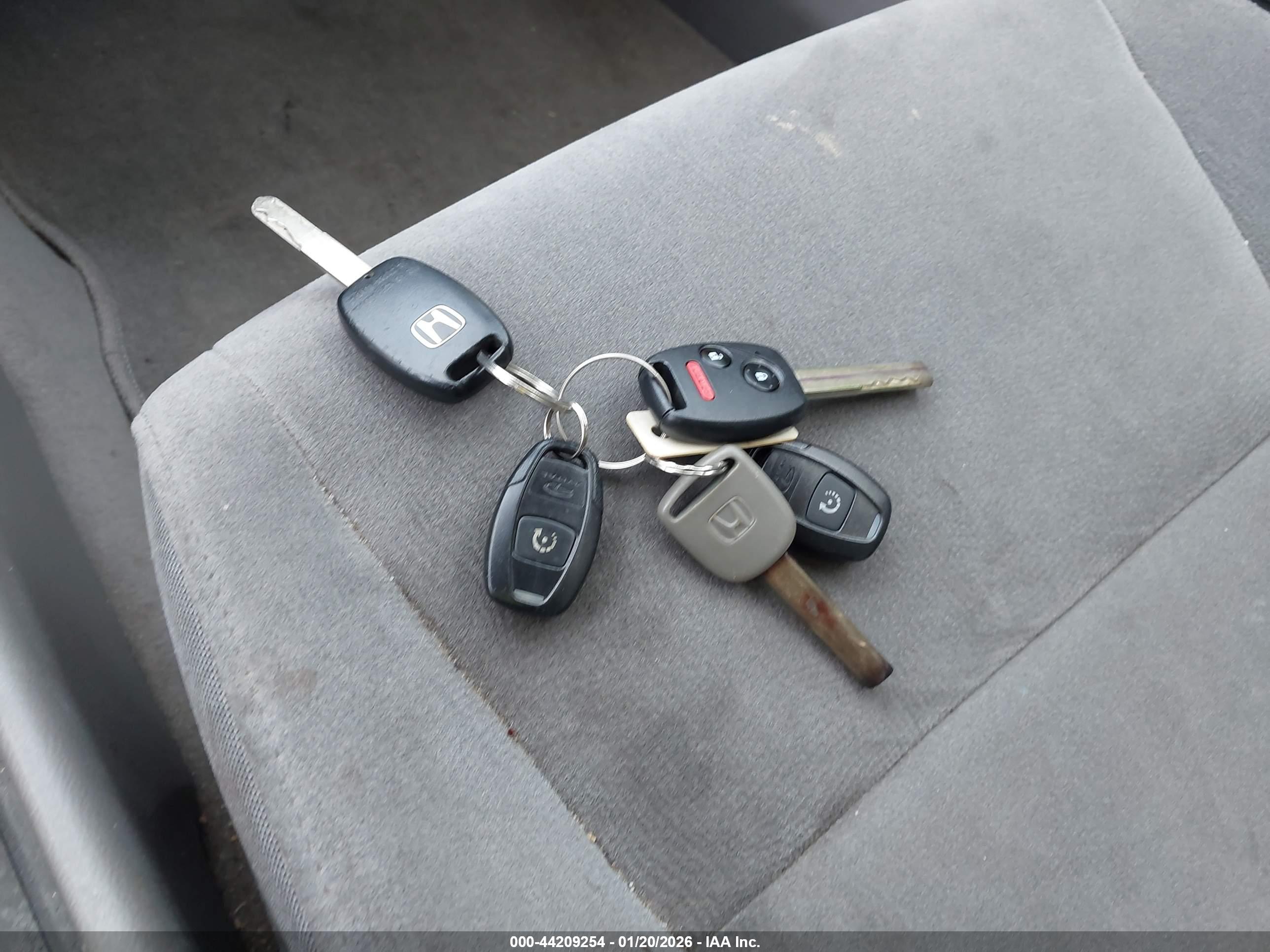 HONDA CIVIC image 11
