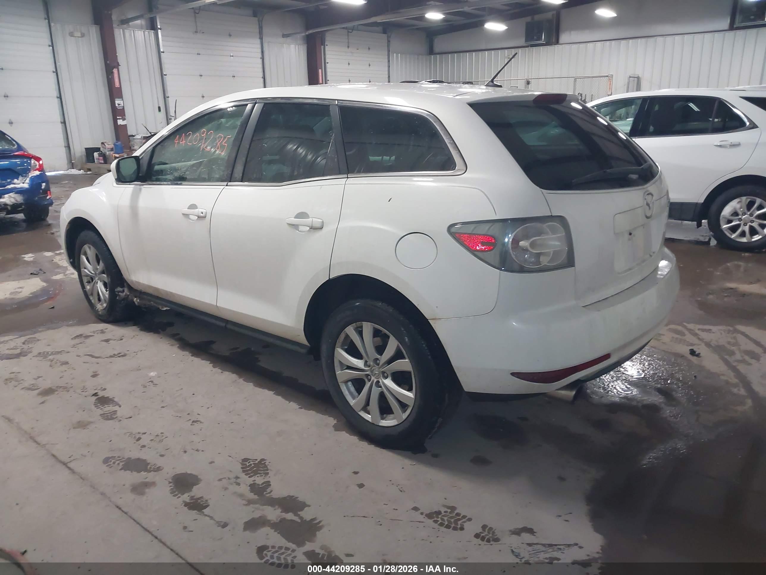 MAZDA CX-7 image 3