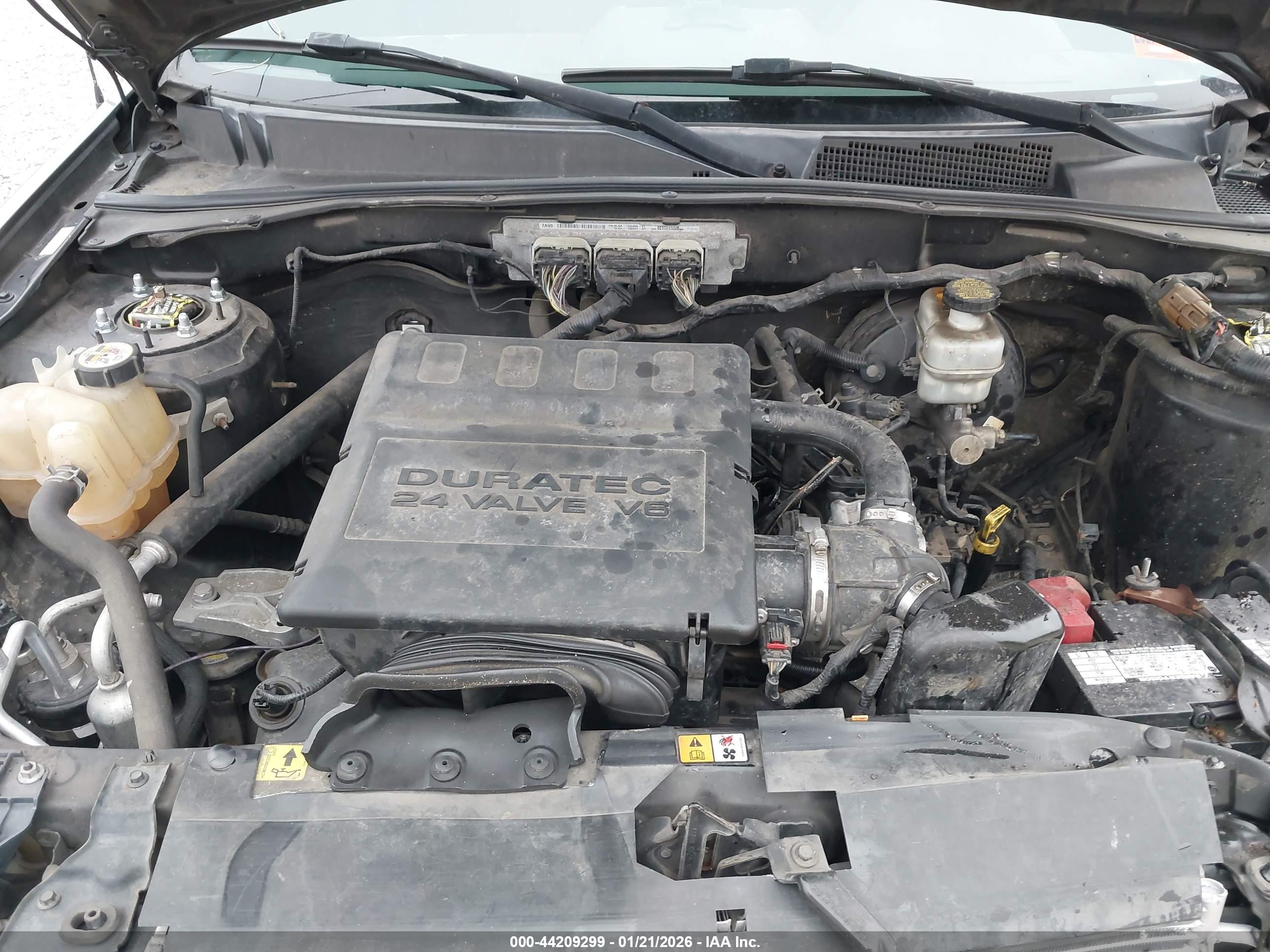 FORD ESCAPE image 10