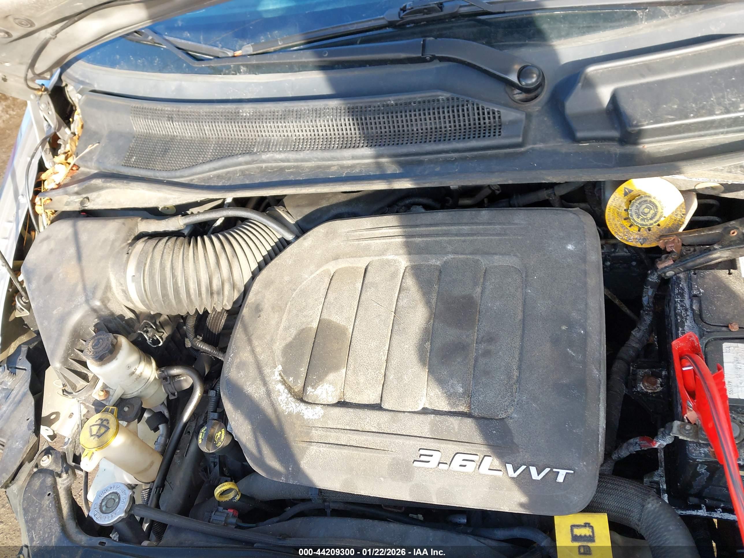 CHRYSLER TOWN image 10