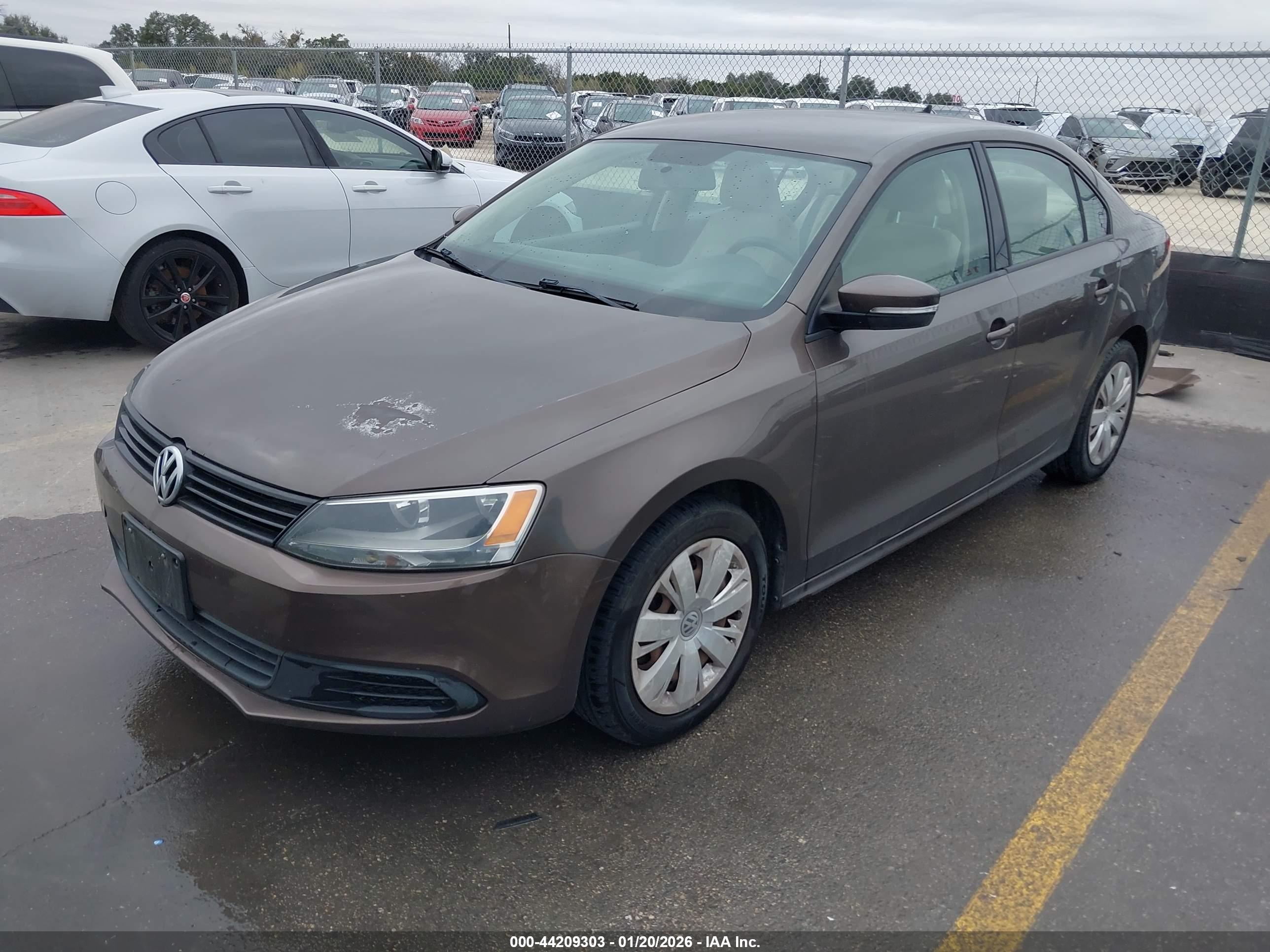 VOLKSWAGEN JETTA image 2