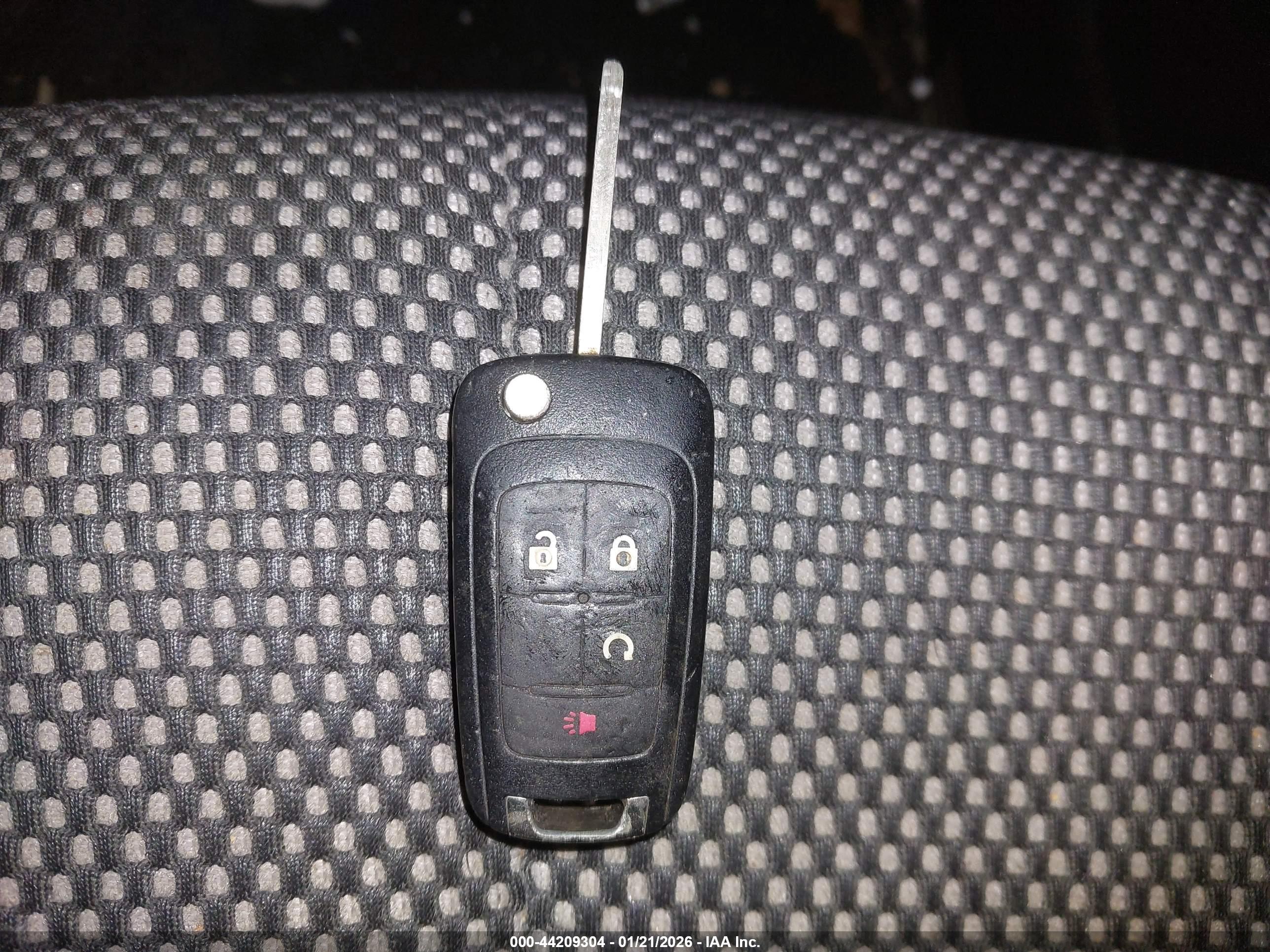 GMC TERRAIN image 11