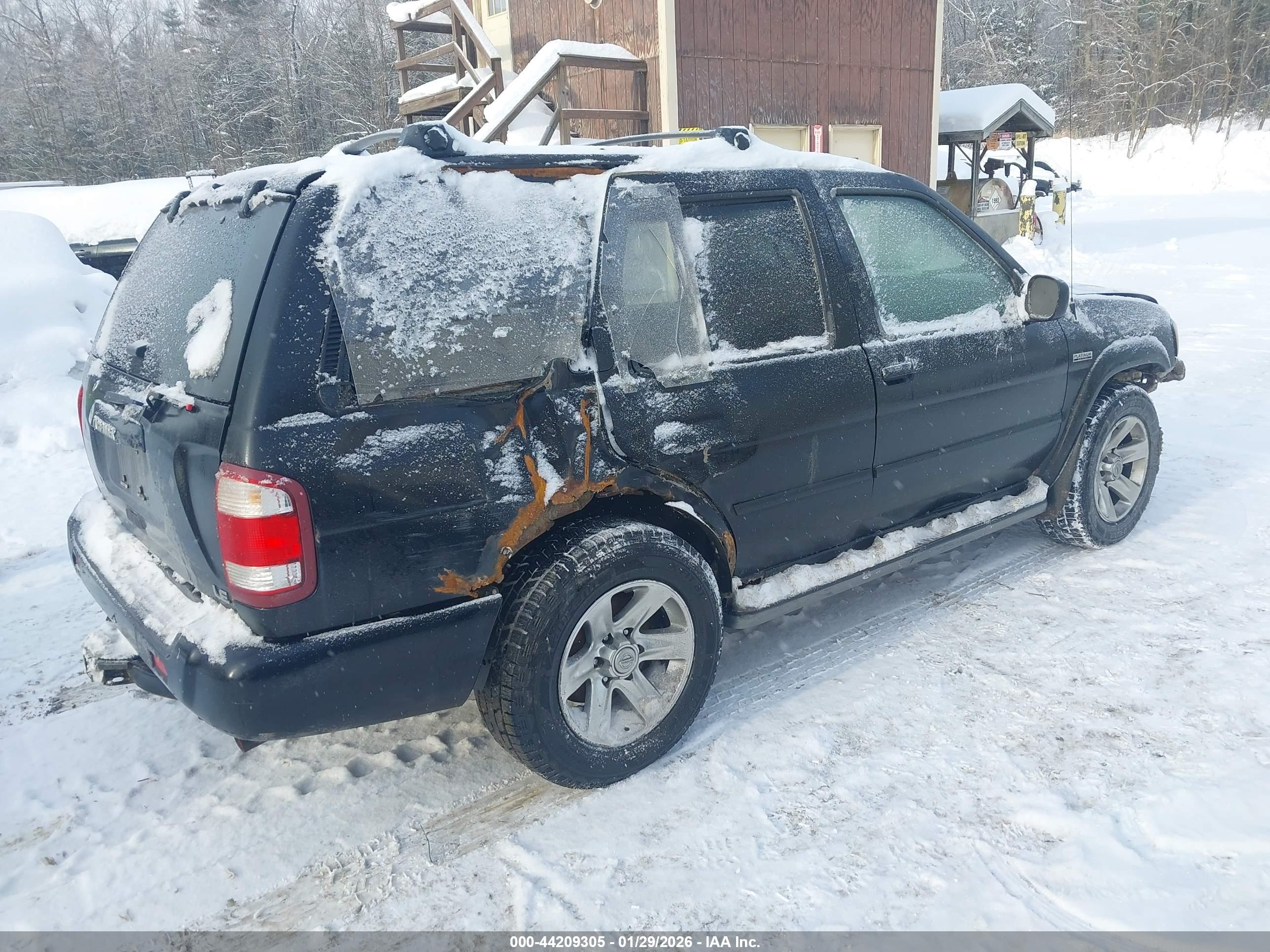 NISSAN PATHFINDER image 4