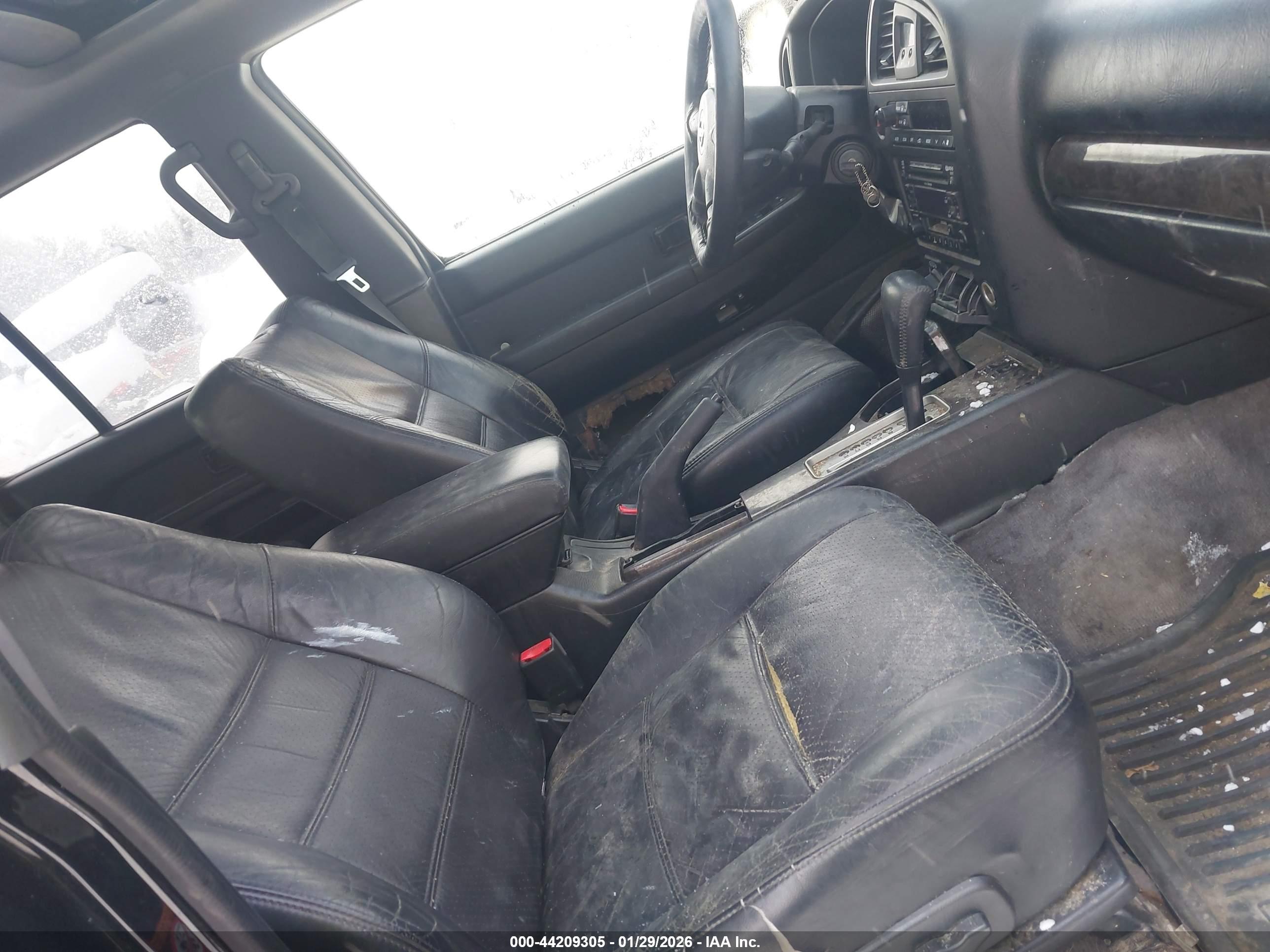 NISSAN PATHFINDER image 5