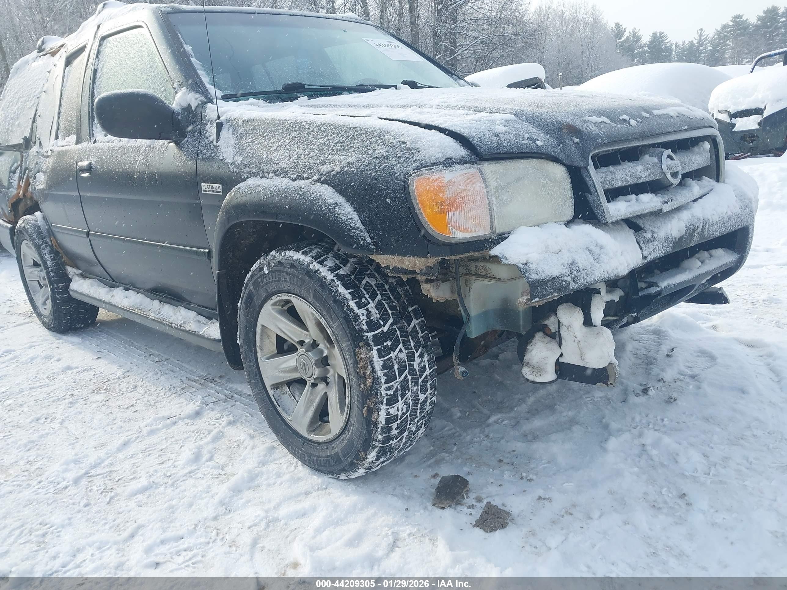 NISSAN PATHFINDER image 6
