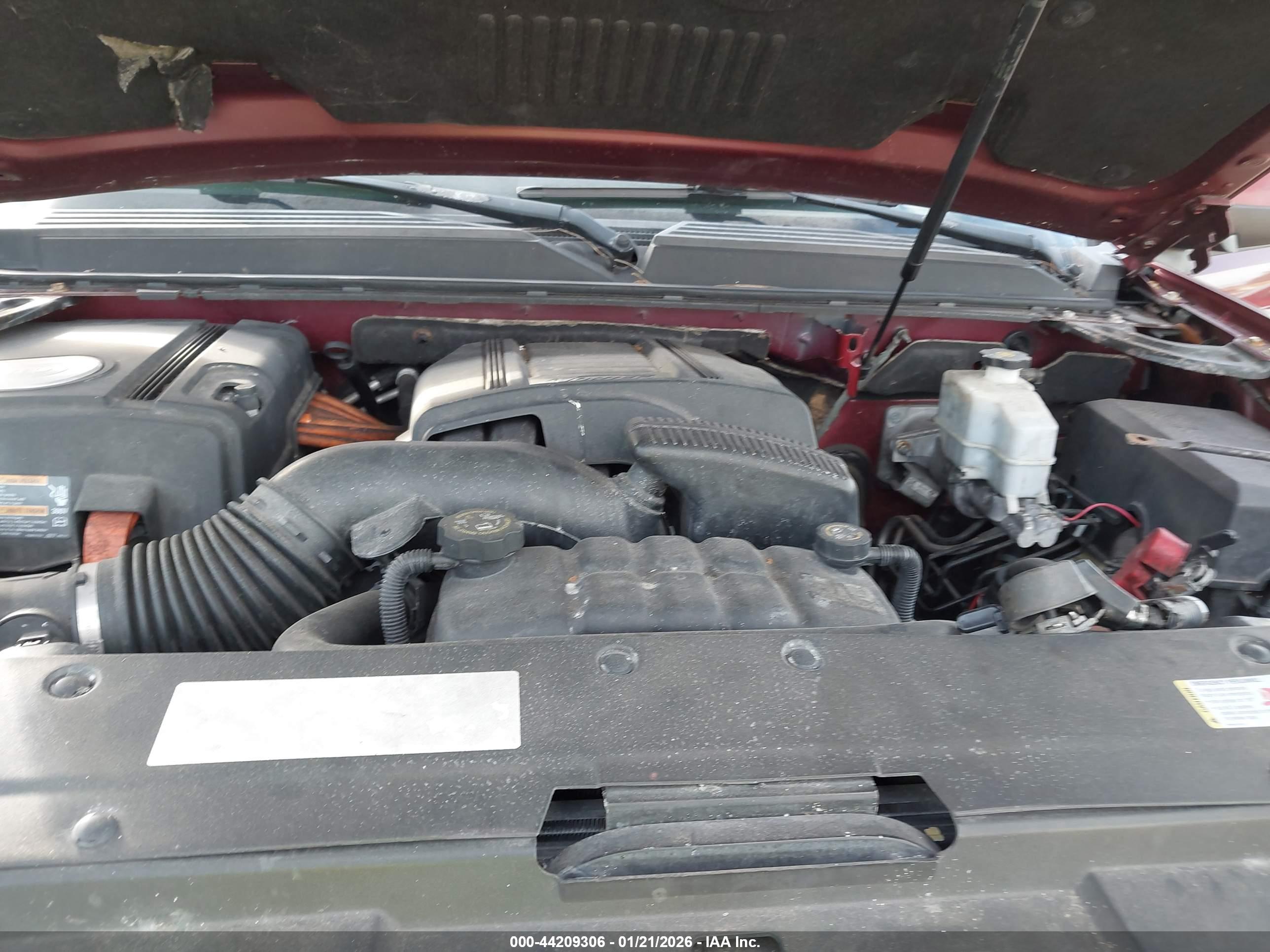 CHEVROLET TAHOE image 10