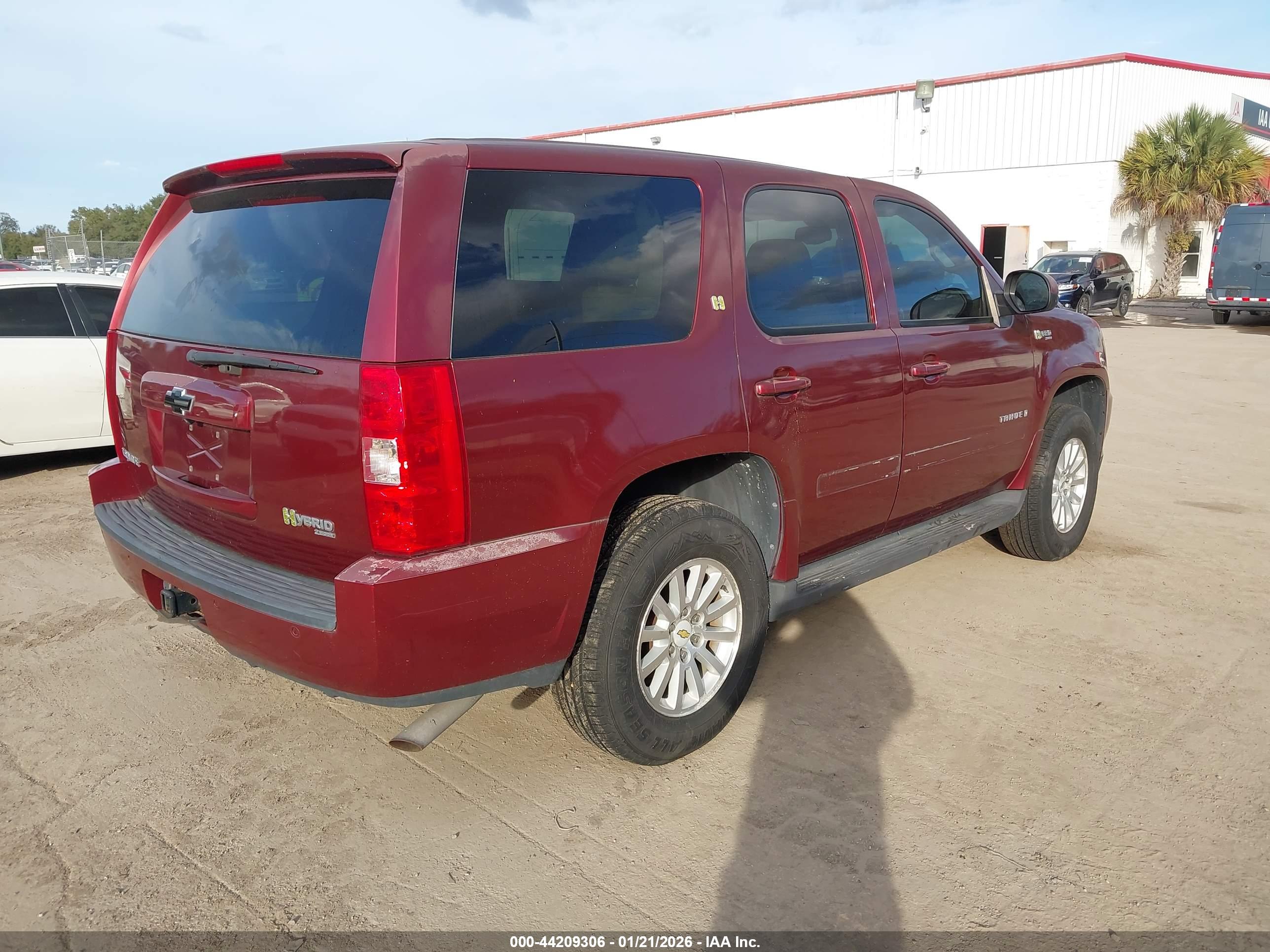 CHEVROLET TAHOE image 4