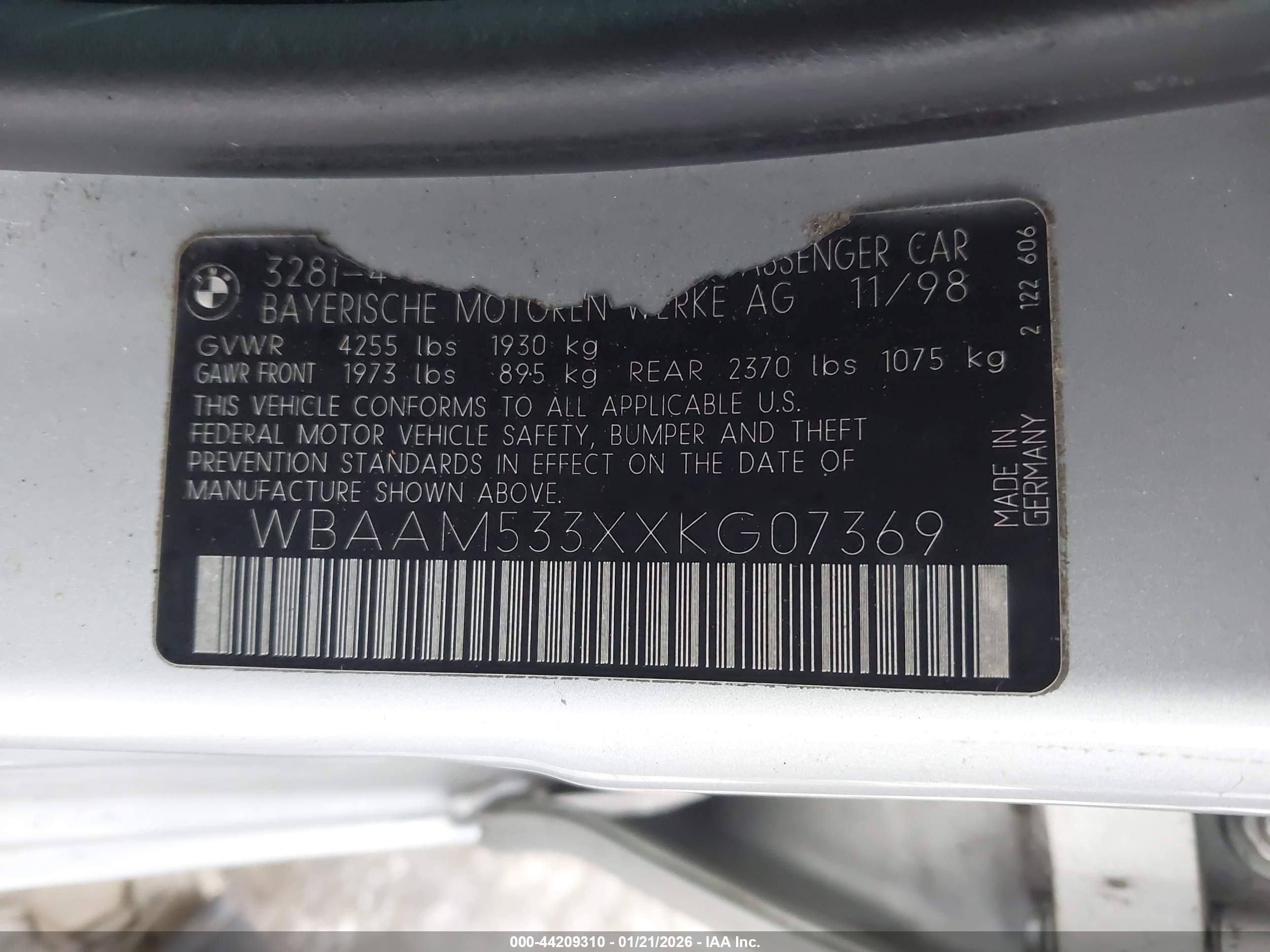 BMW 3 image 9