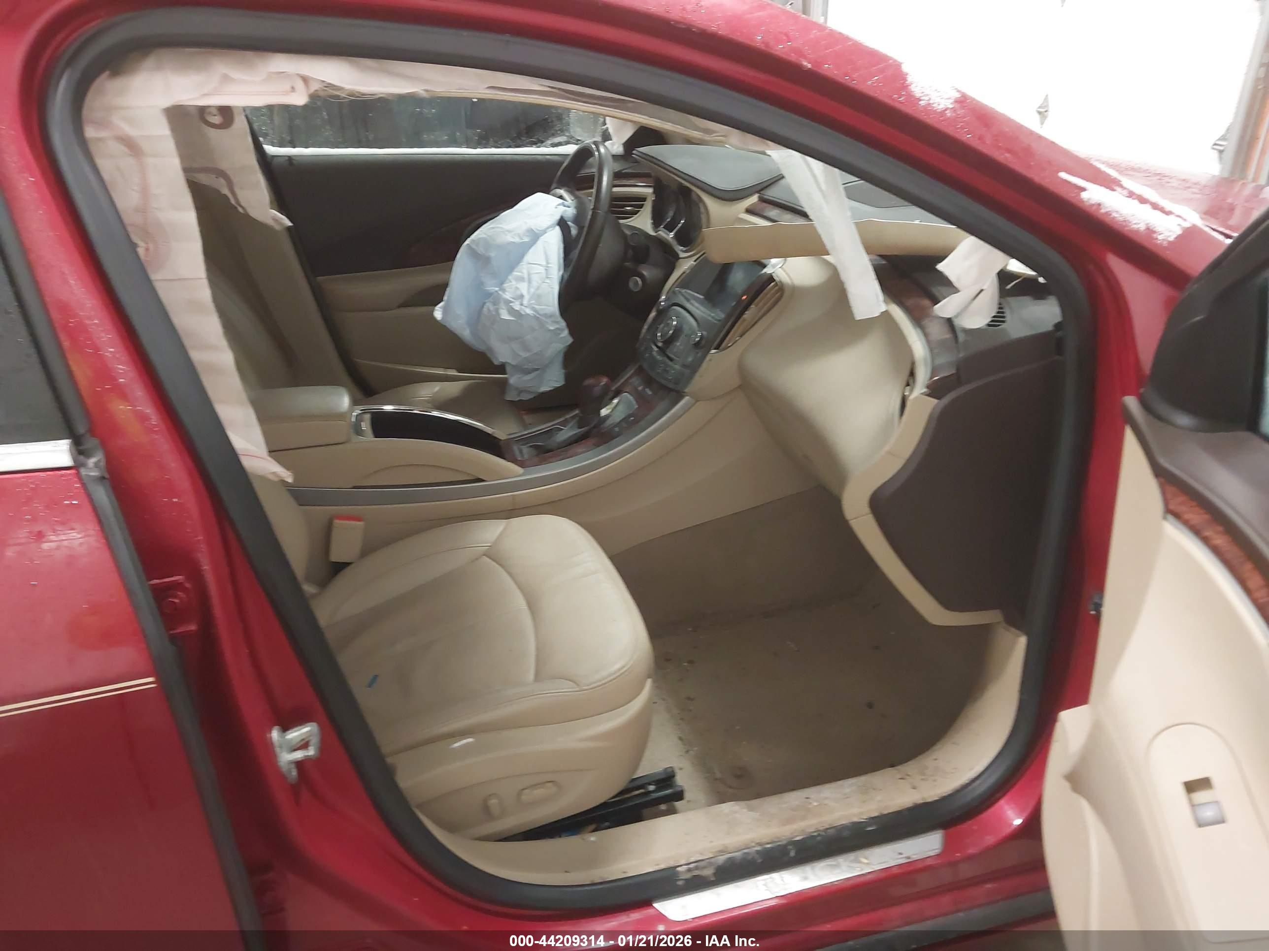 BUICK LACROSSE image 5