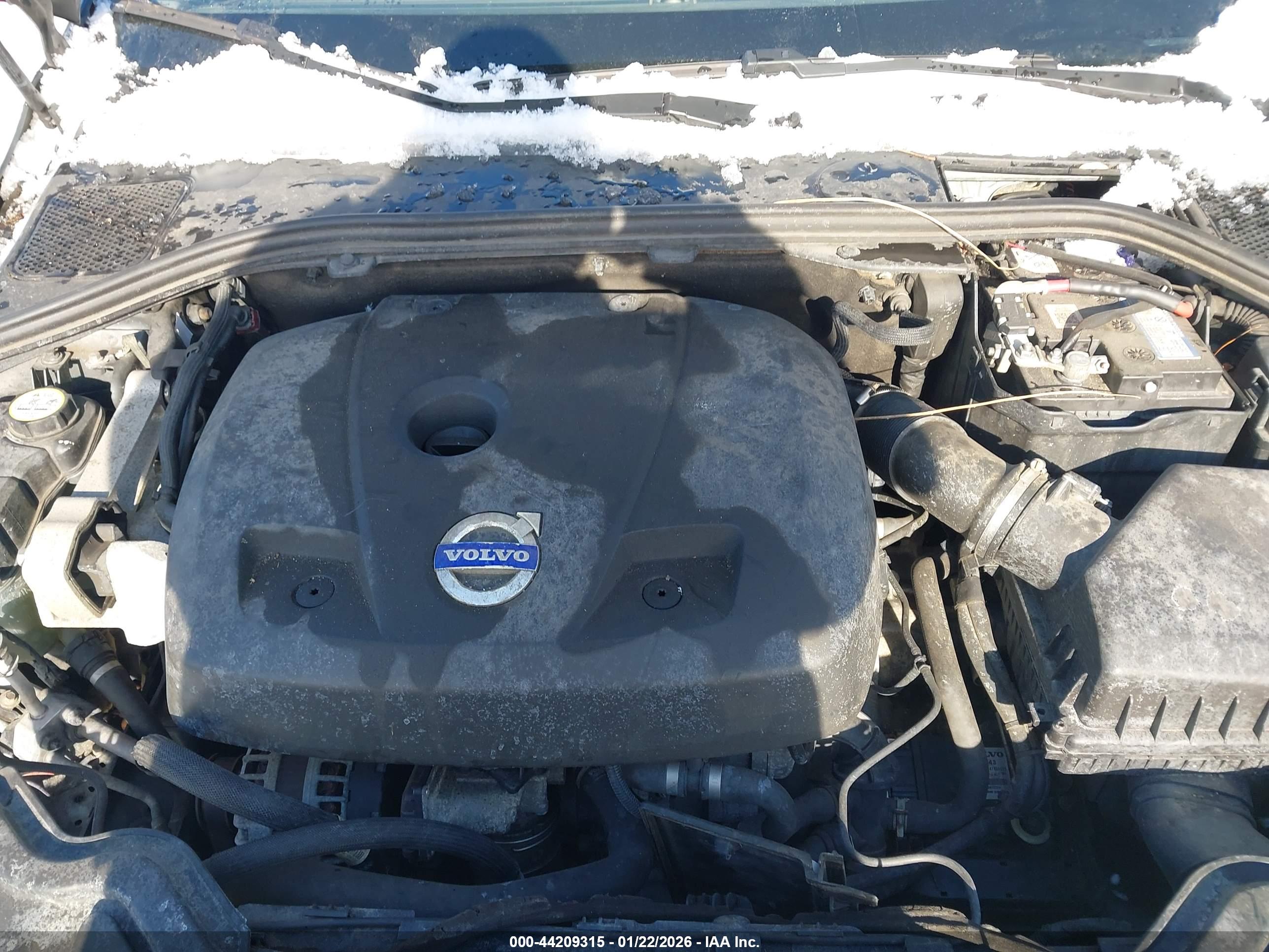 VOLVO S60 image 10