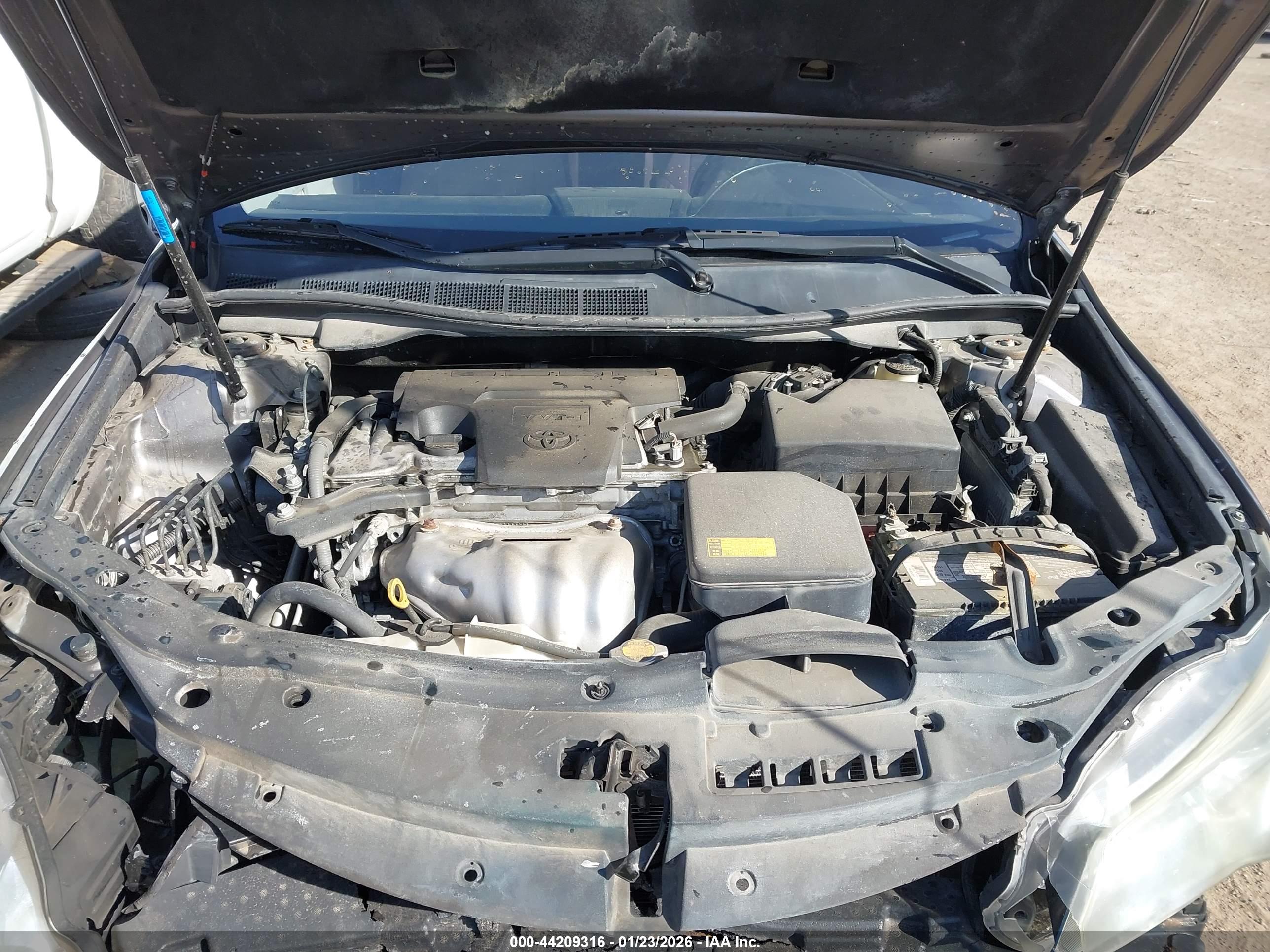 TOYOTA CAMRY image 10