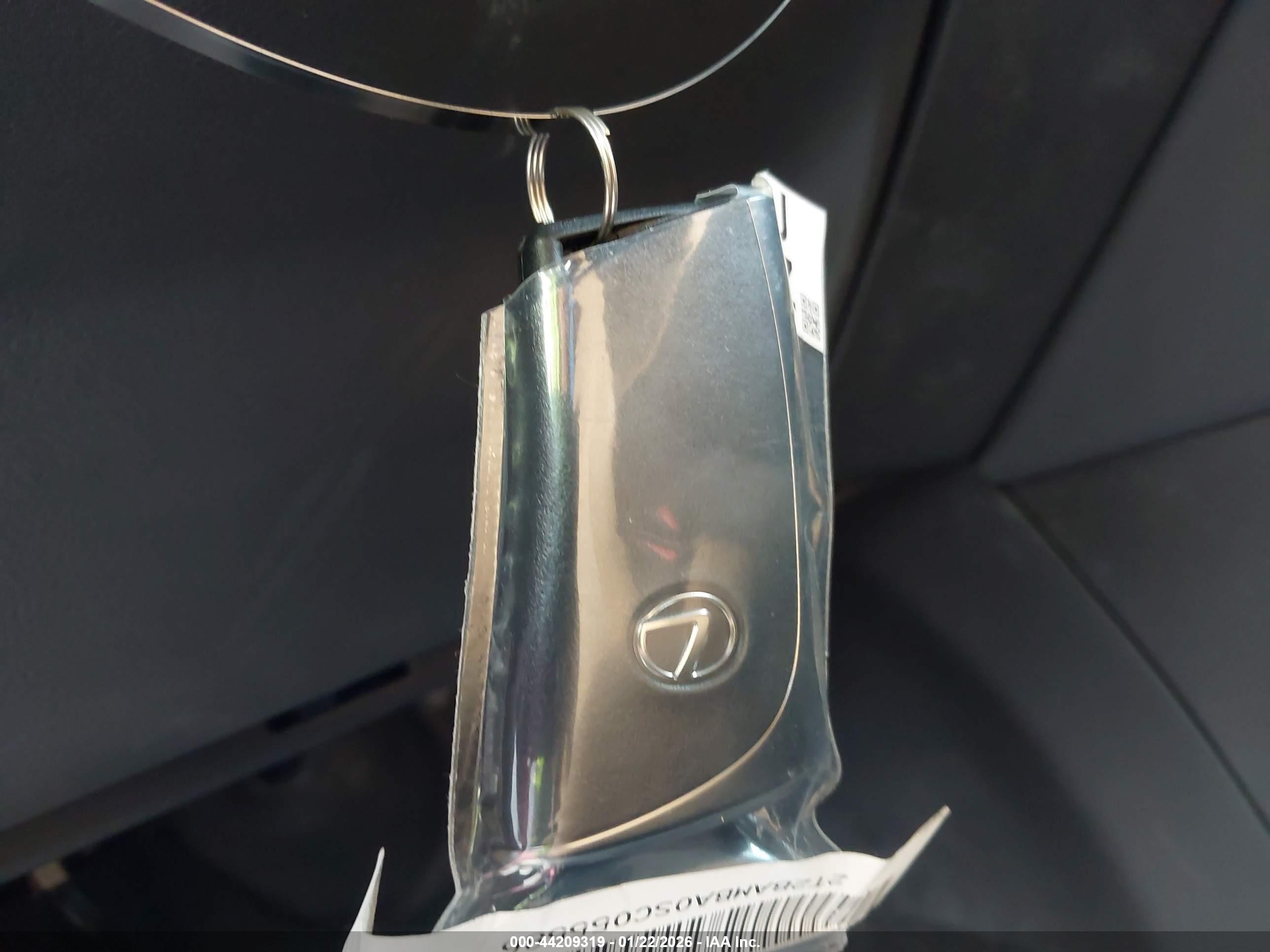LEXUS RX image 11