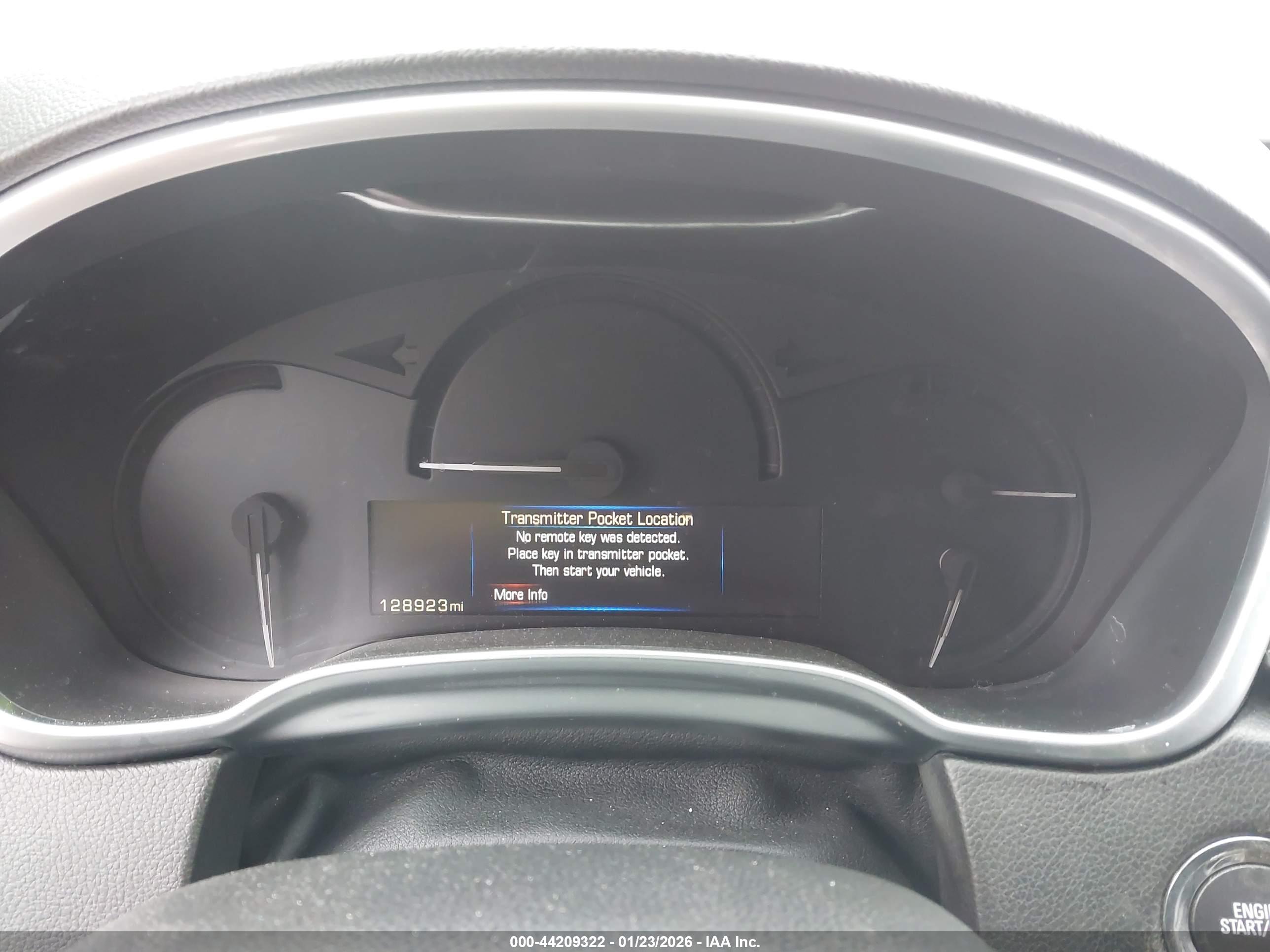 CADILLAC SRX image 7
