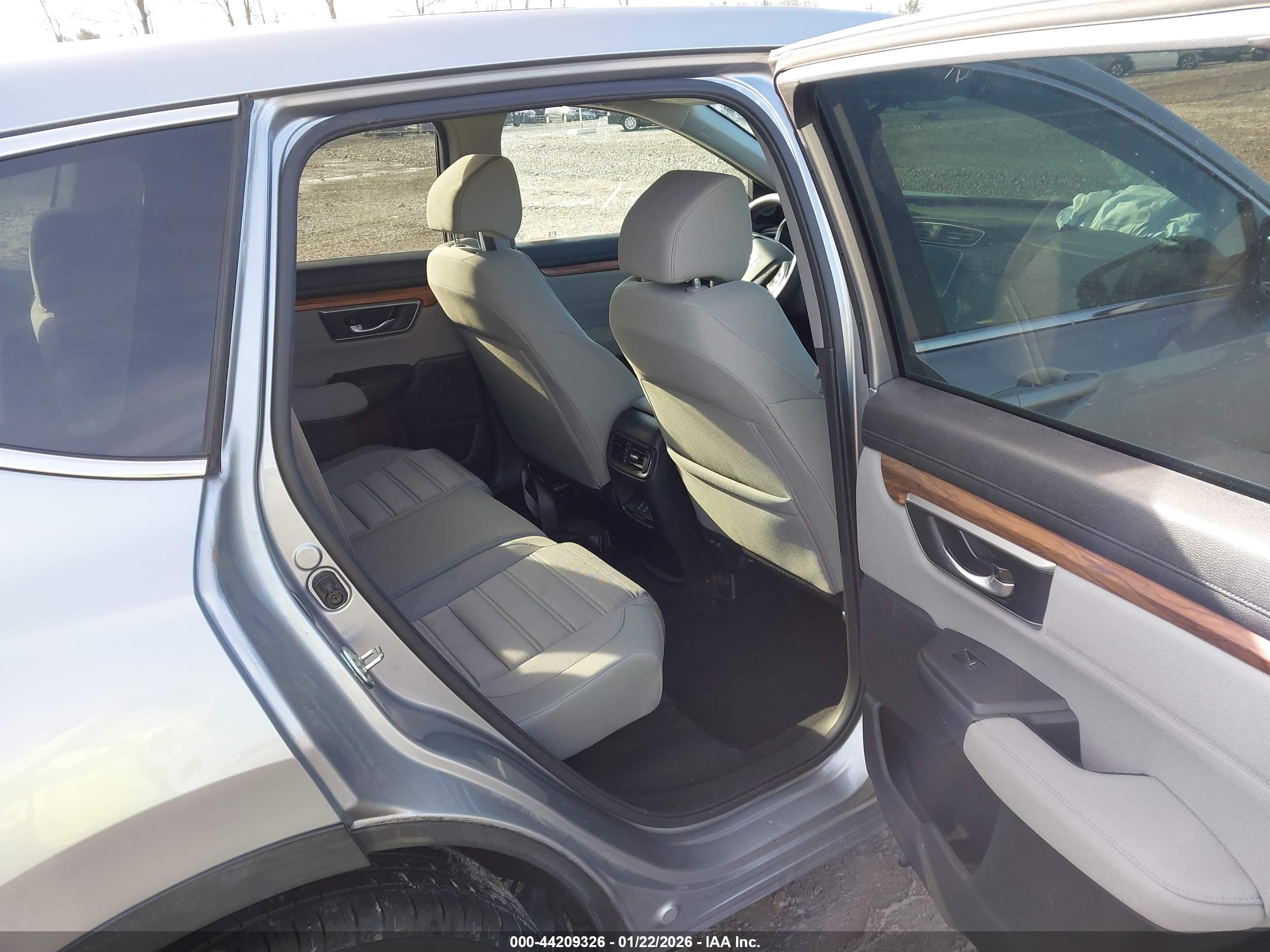 HONDA CR-V image 8