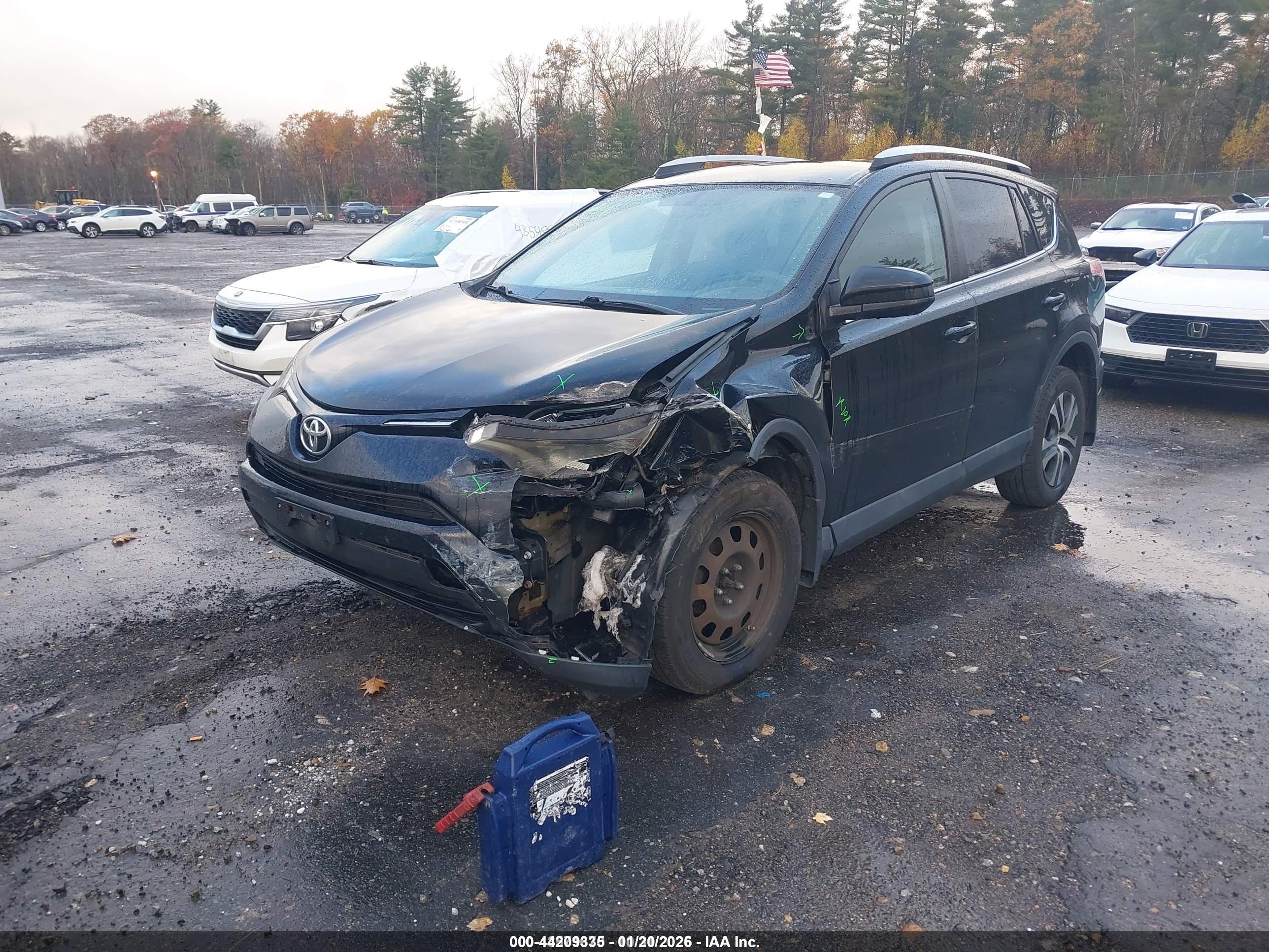 TOYOTA RAV4 image 2